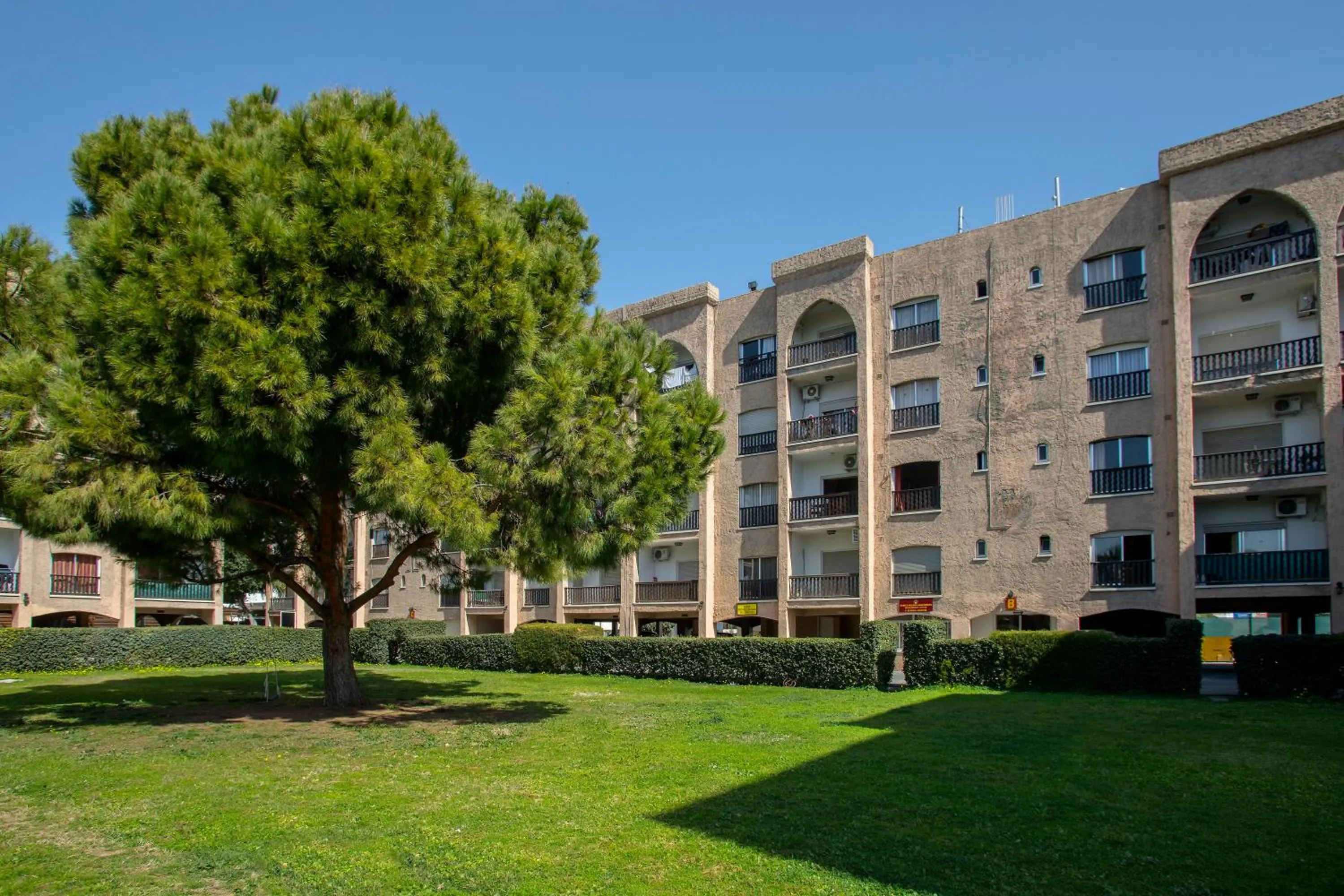 Garden in Castle Holiday Apartments