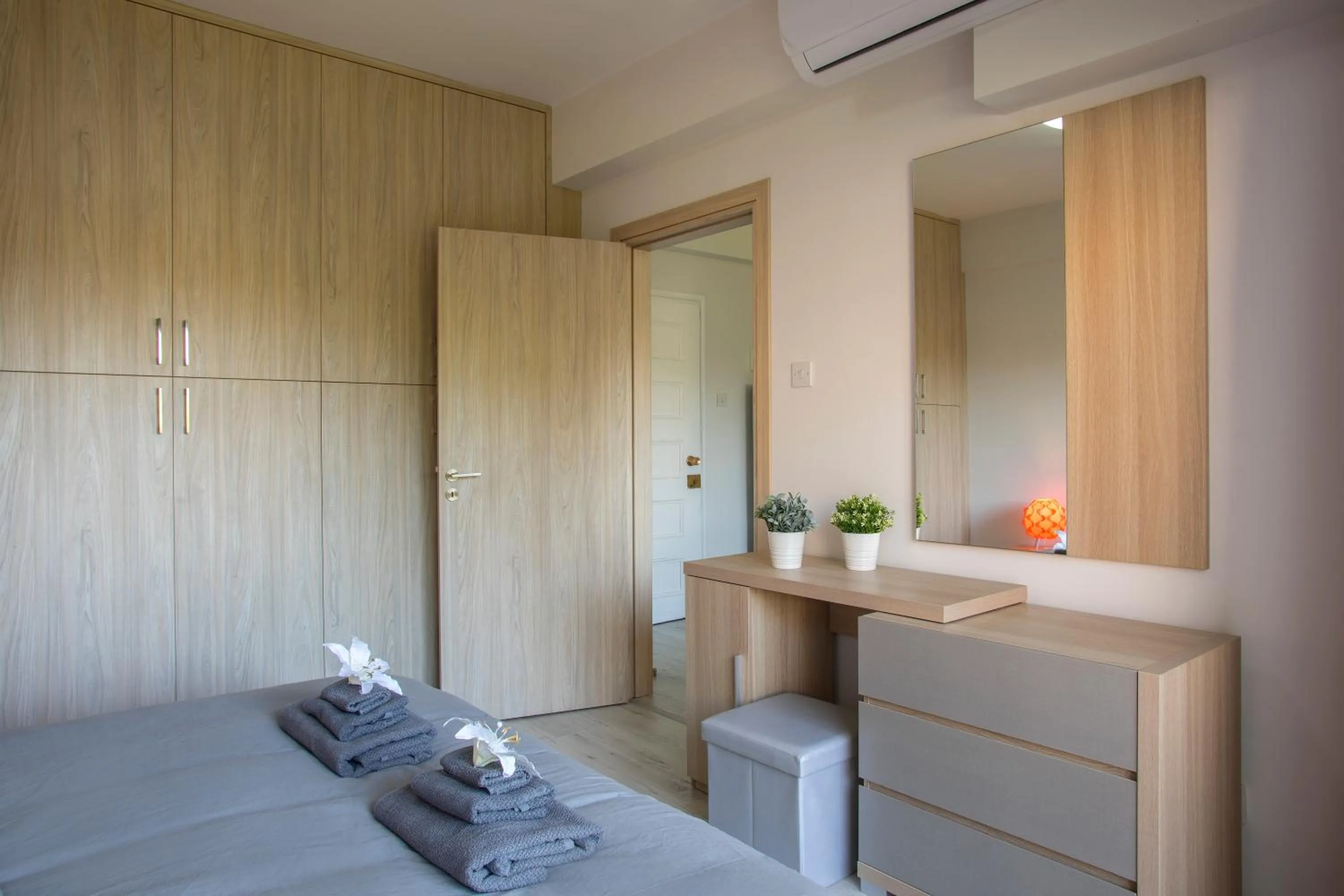 Bed in Castle Holiday Apartments