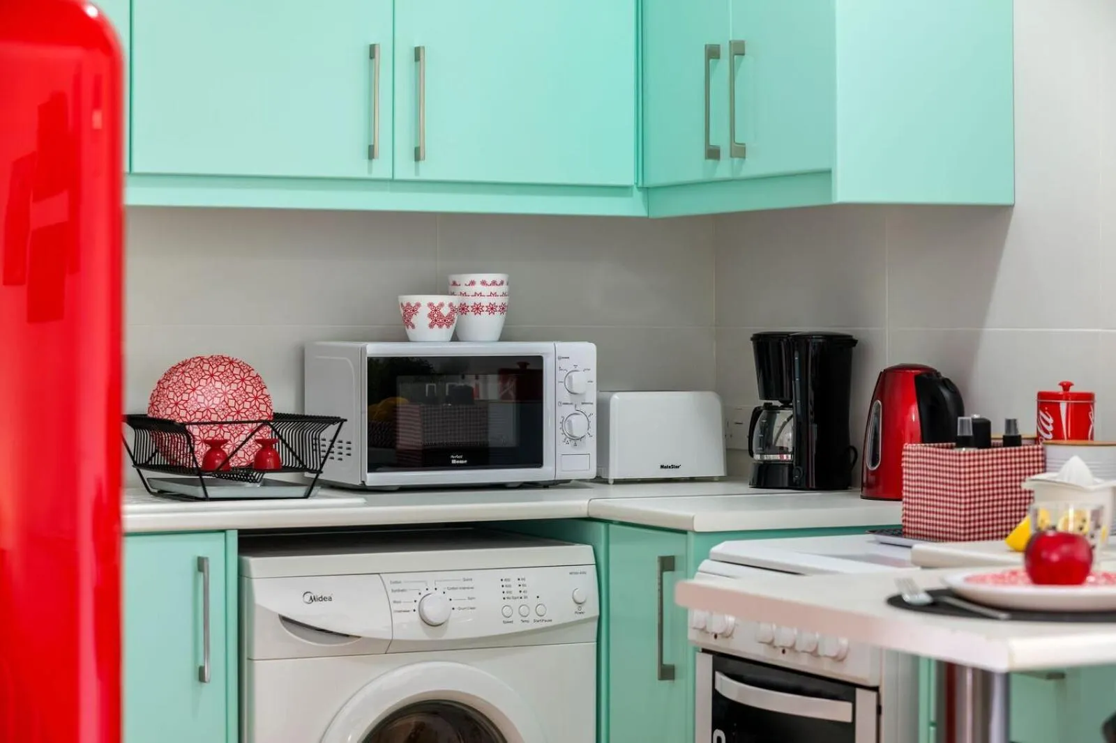 Coffee/tea facilities in Castle Holiday Apartments