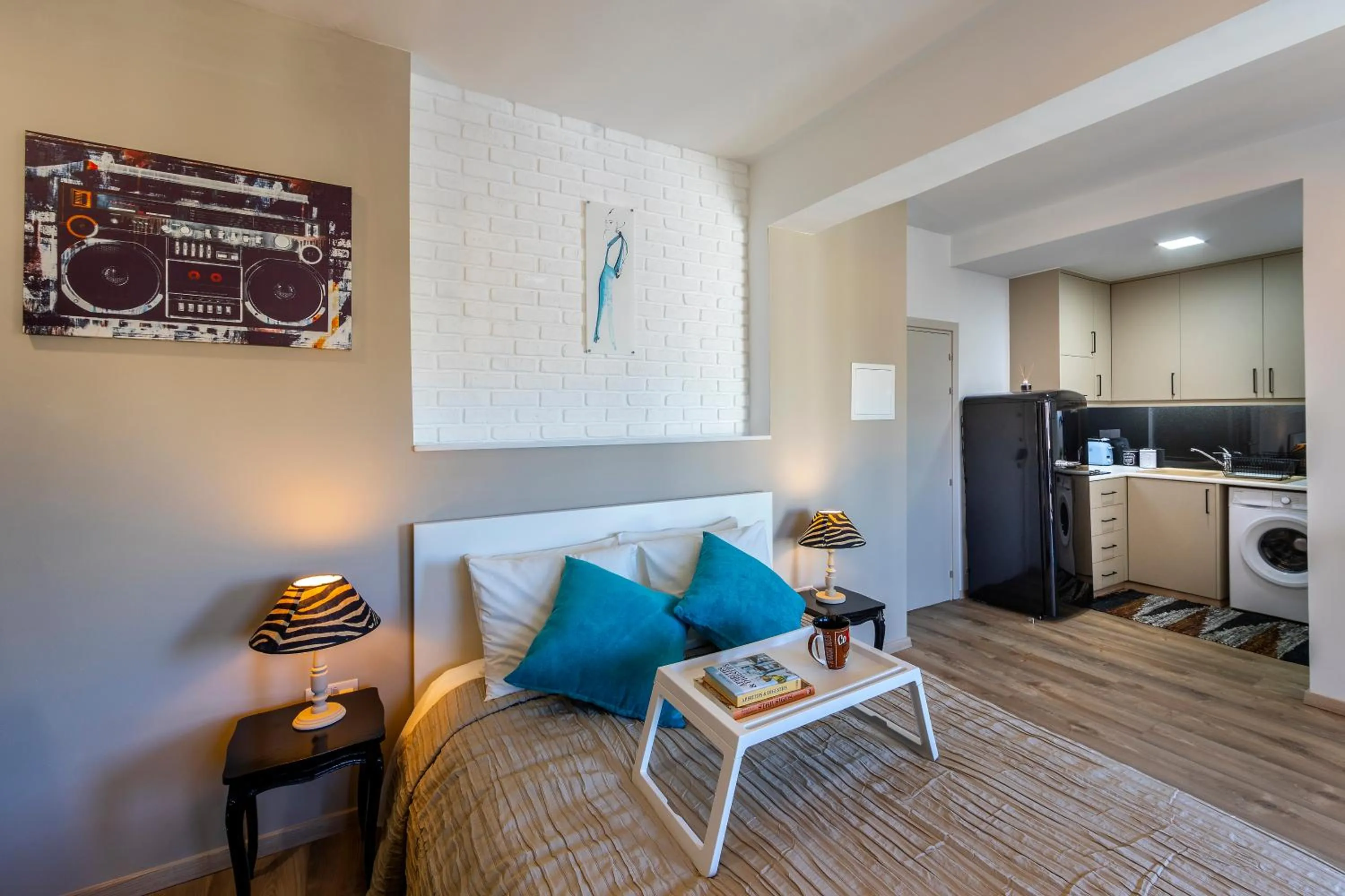 Bed in Castle Holiday Apartments