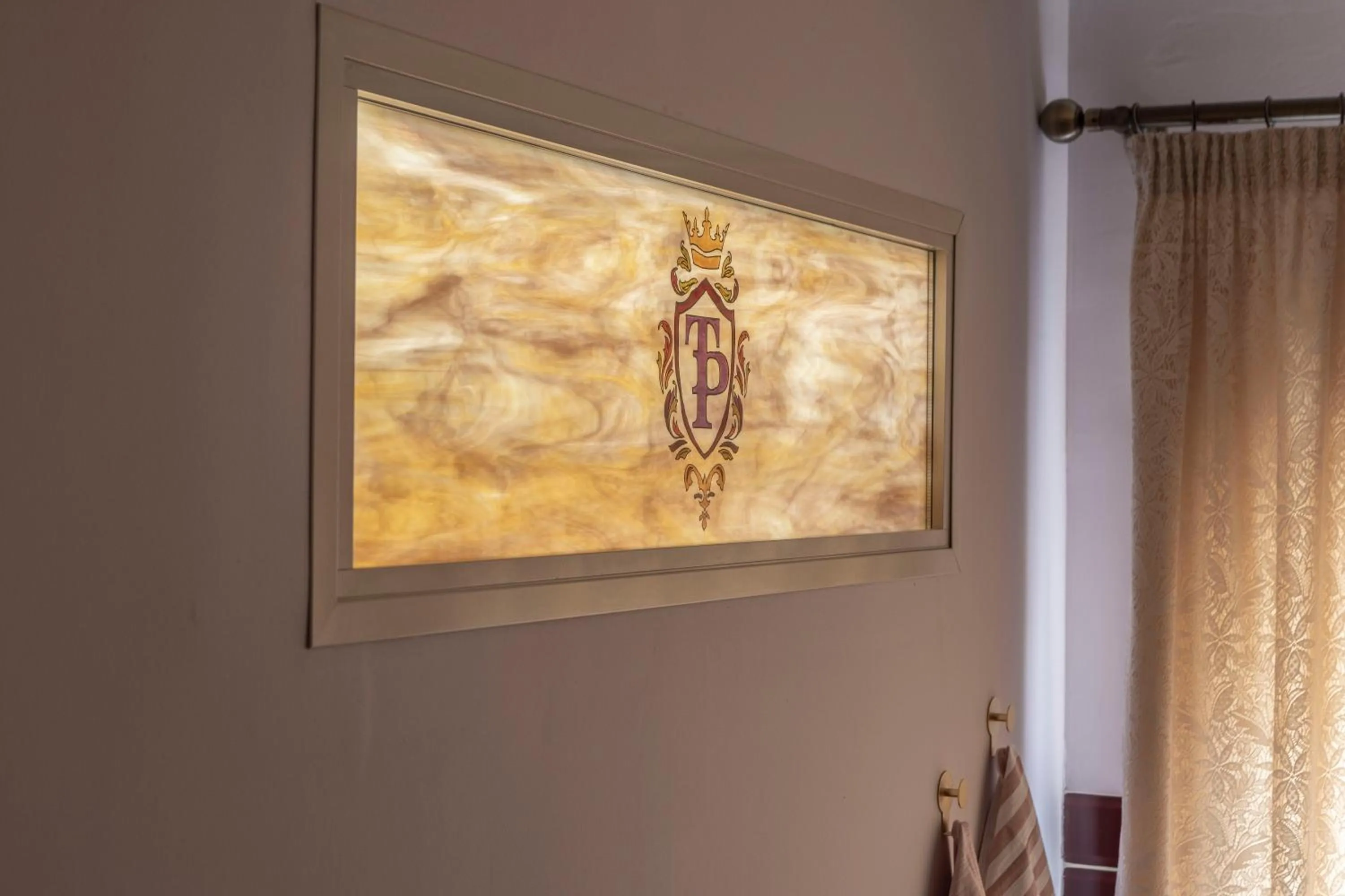 Decorative detail in Castle Holiday Apartments