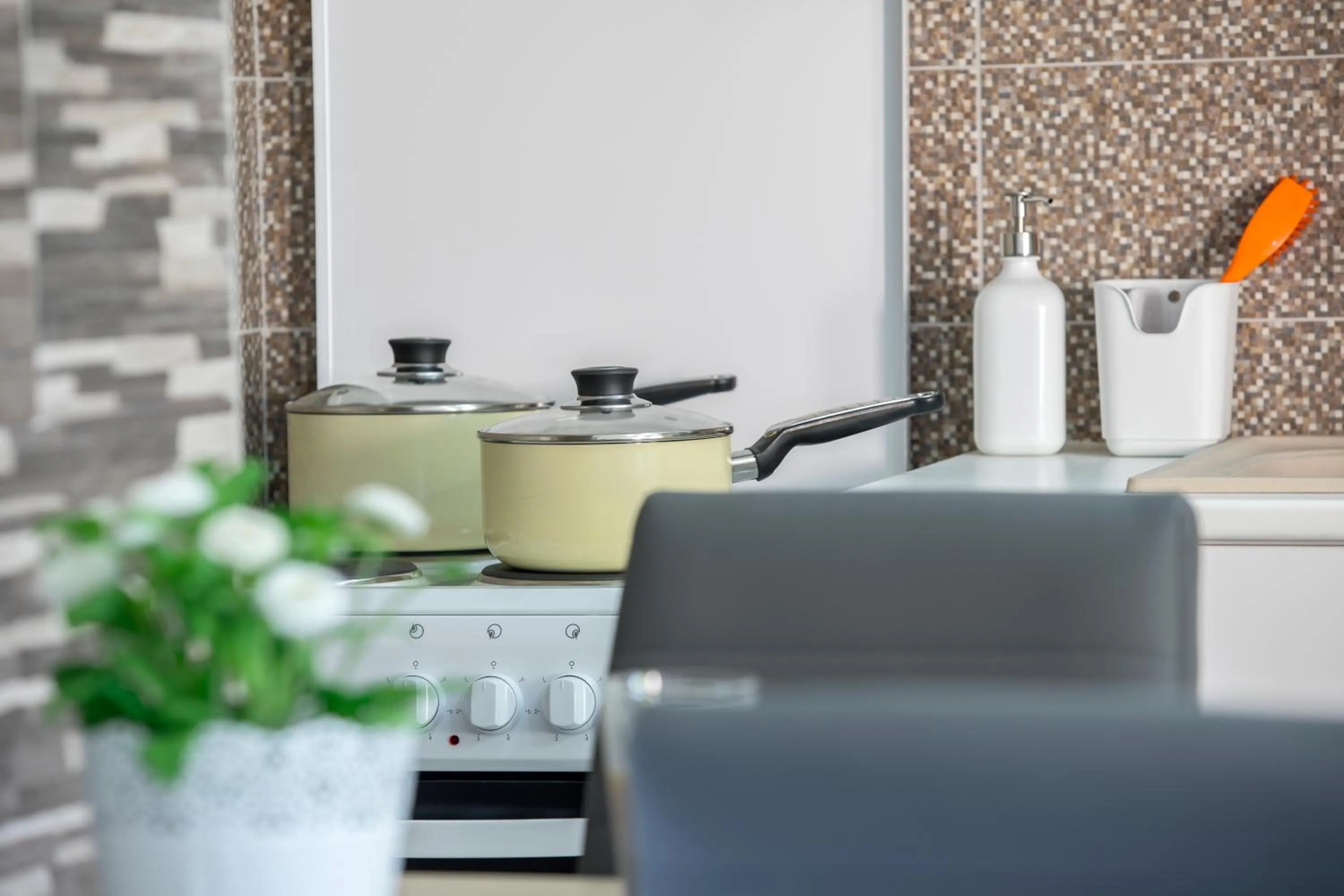 Kitchen or kitchenette in Castle Holiday Apartments