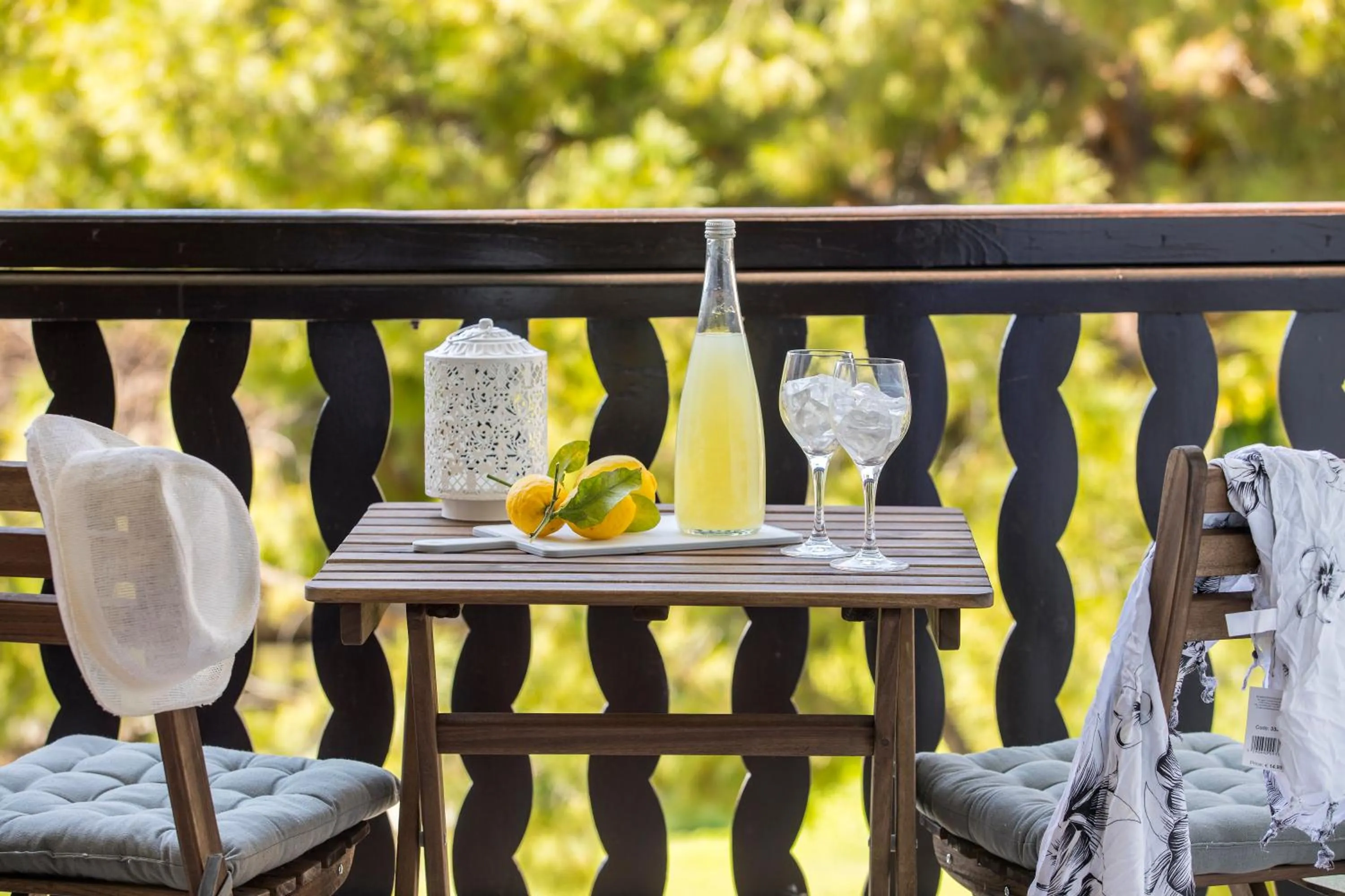 Garden in Castle Holiday Apartments