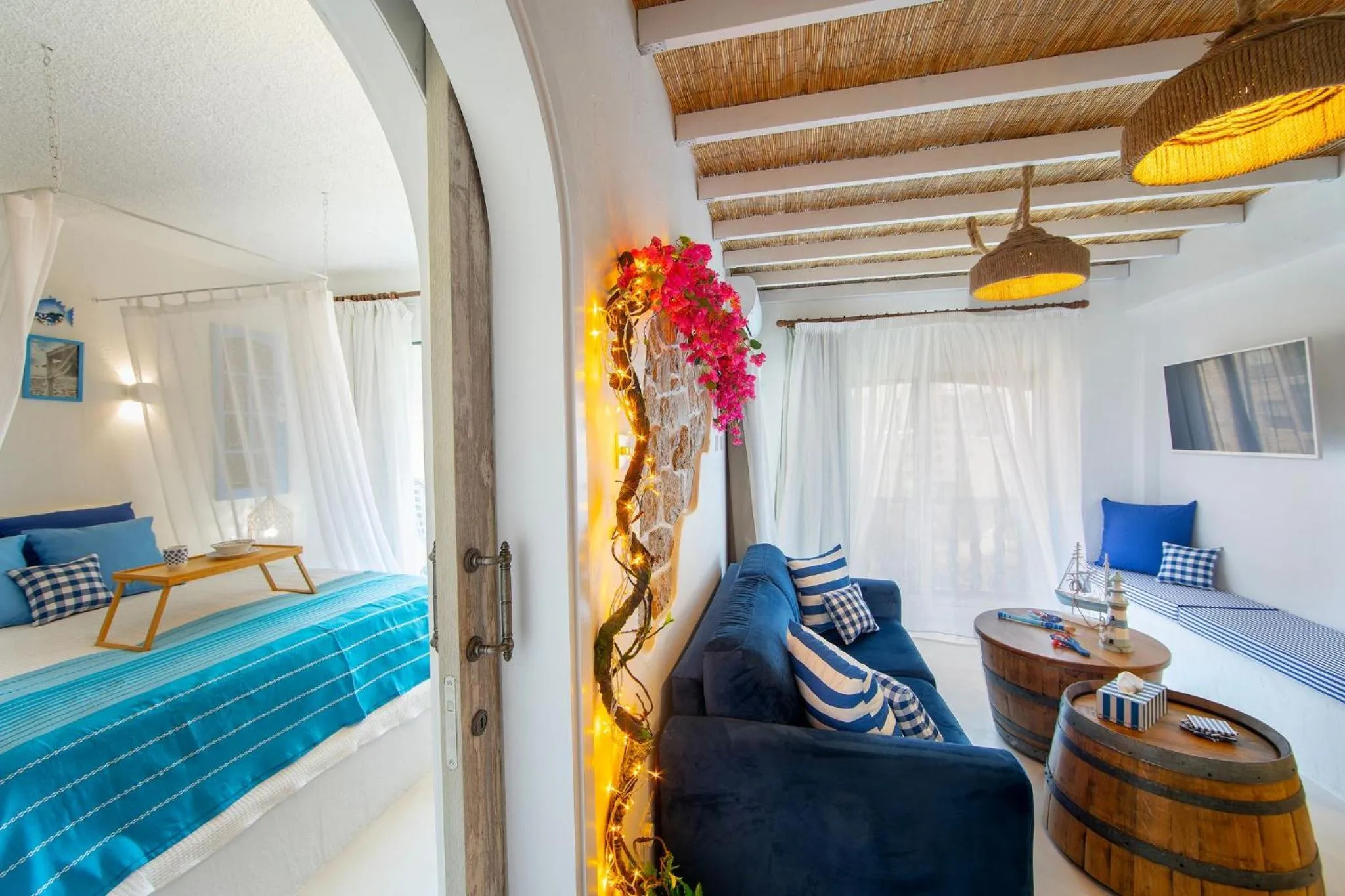 Bed in Castle Holiday Apartments