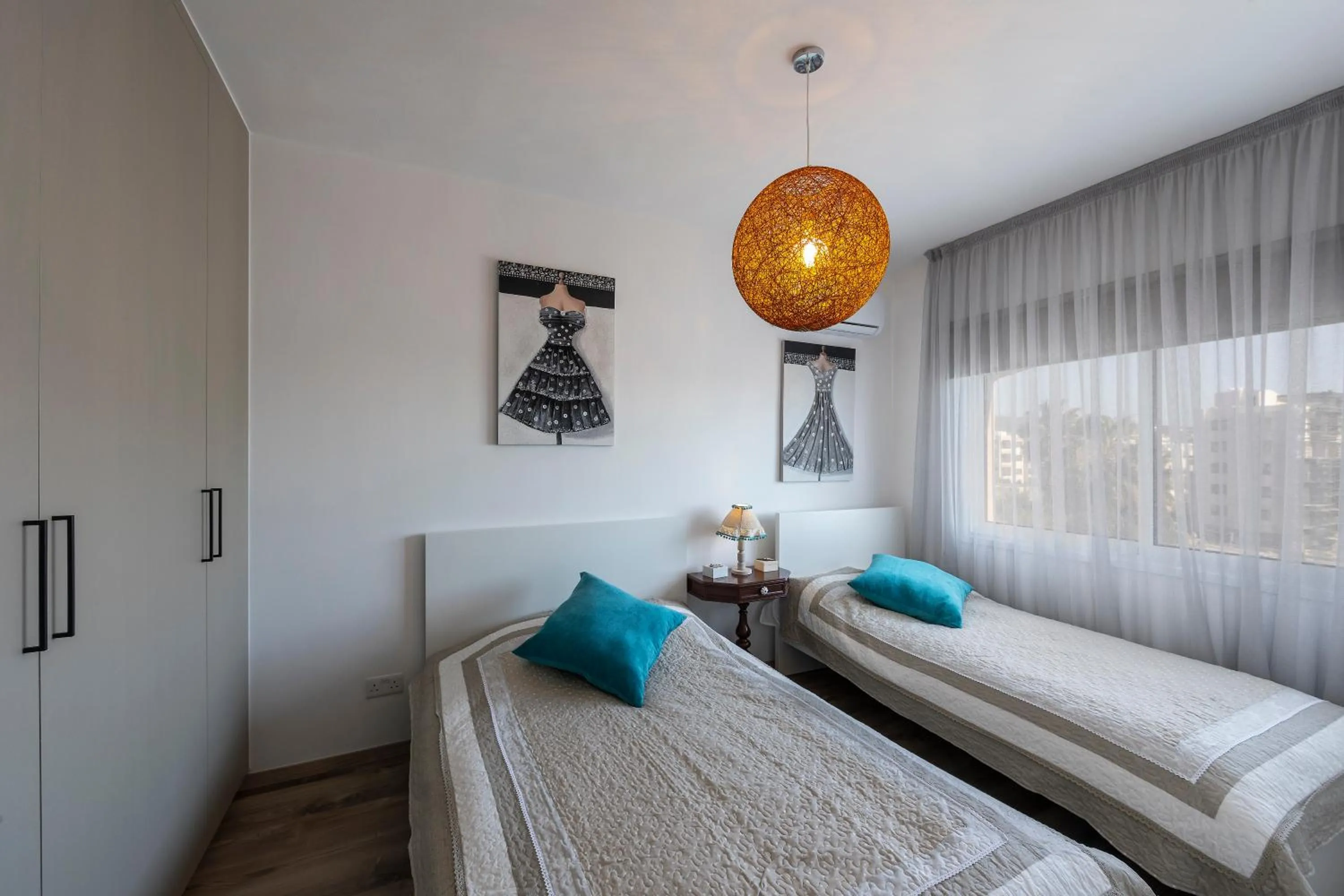 Bed in Castle Holiday Apartments