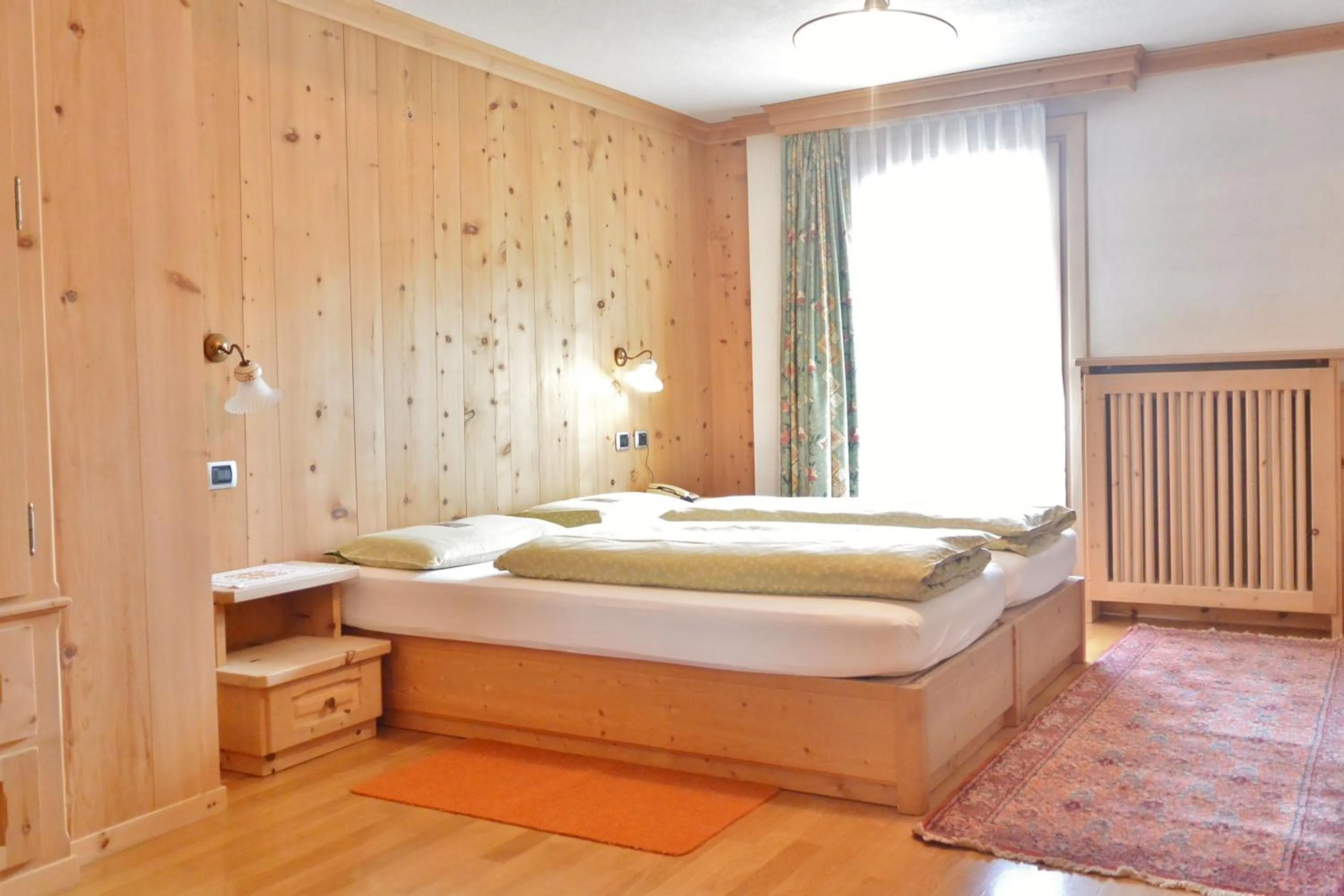 Bed in Hotel Garnì al Plan