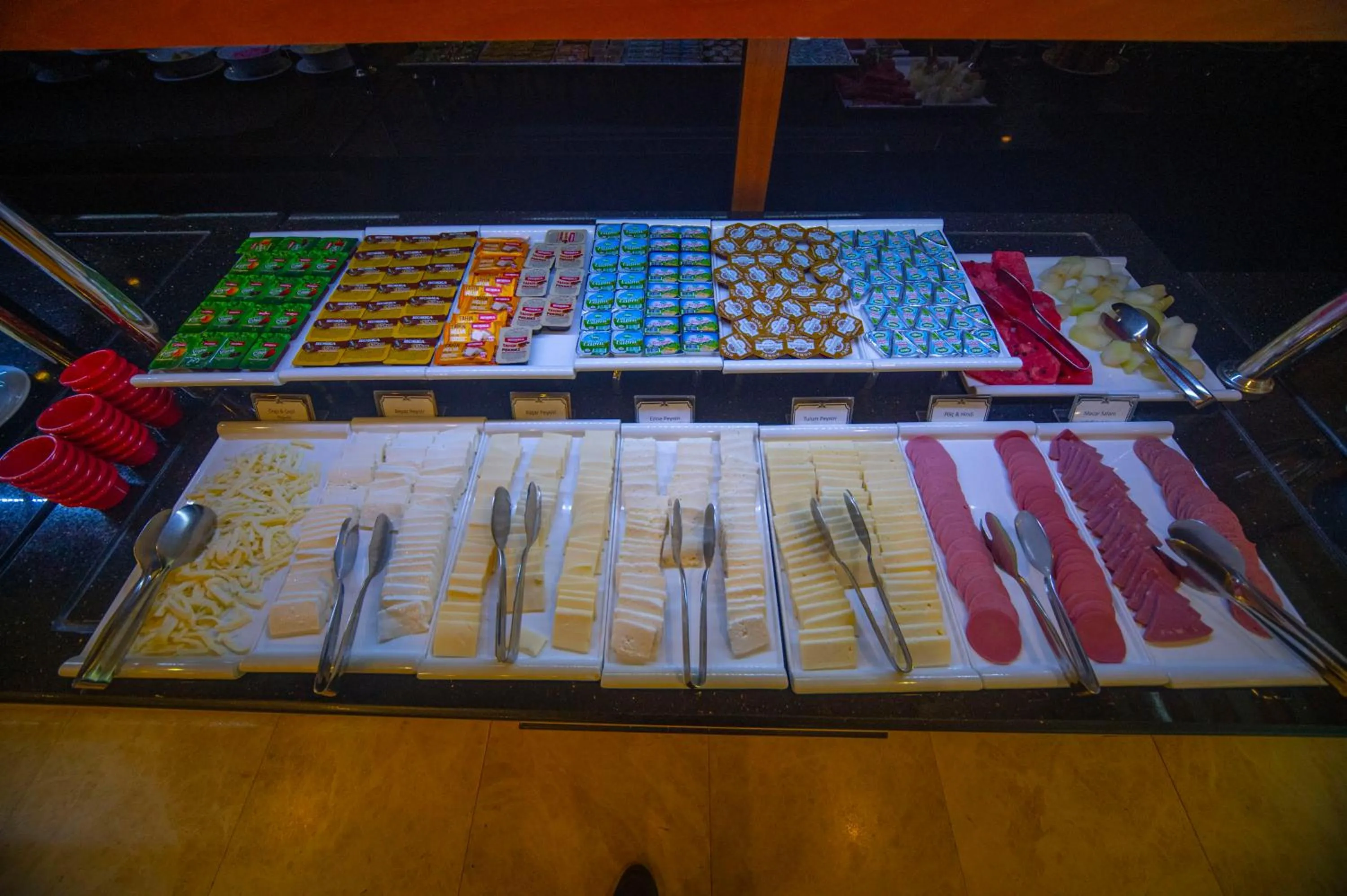 Buffet breakfast in Grand İtimat Hotel