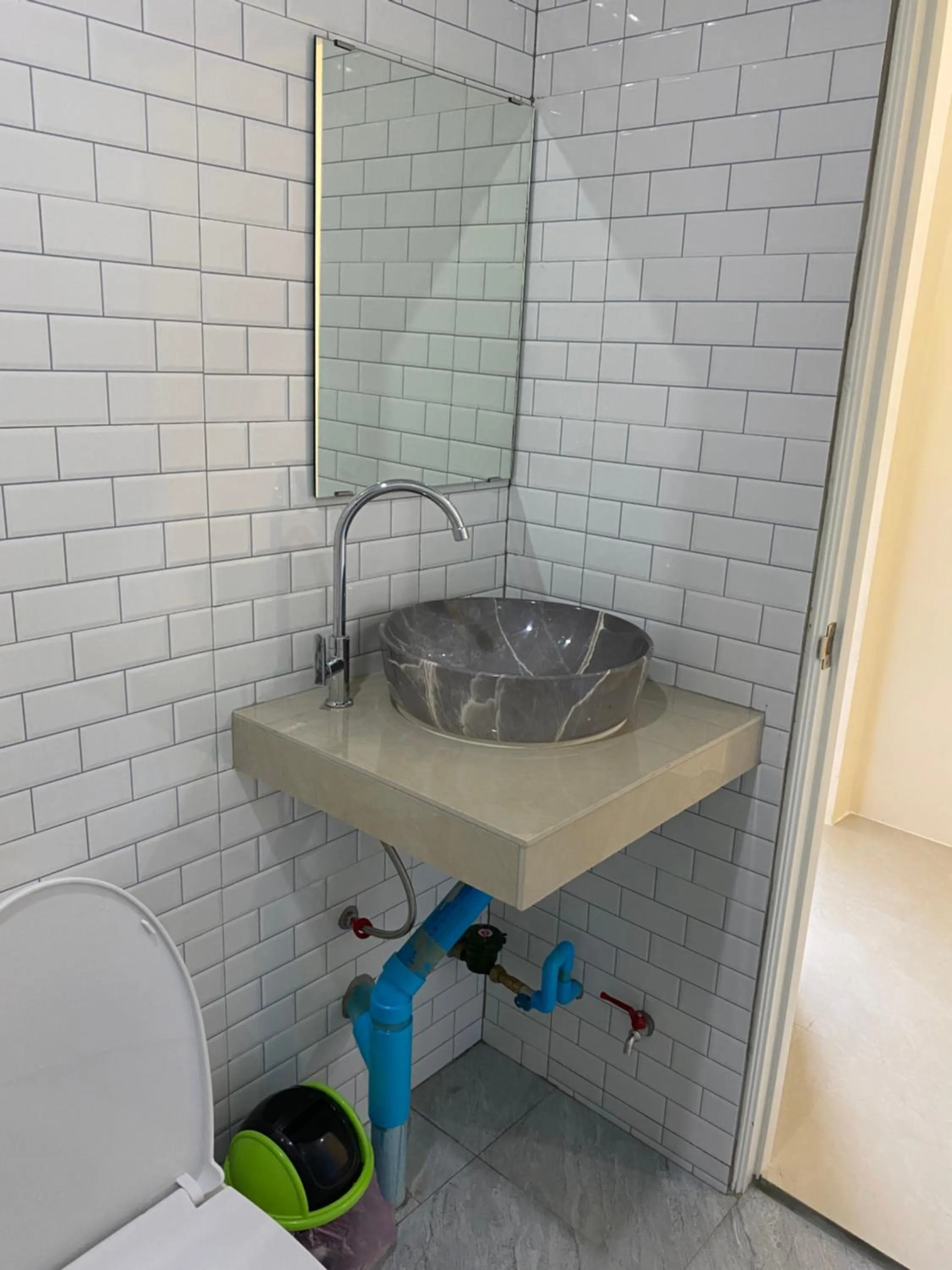 Bathroom in Budchui Guesthouse