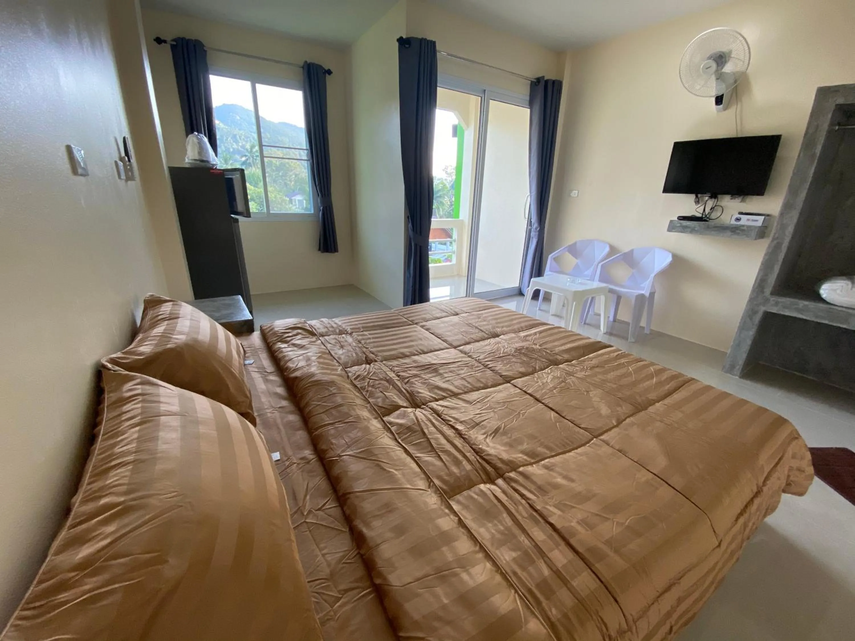 Photo of the whole room, Bed in Budchui Guesthouse