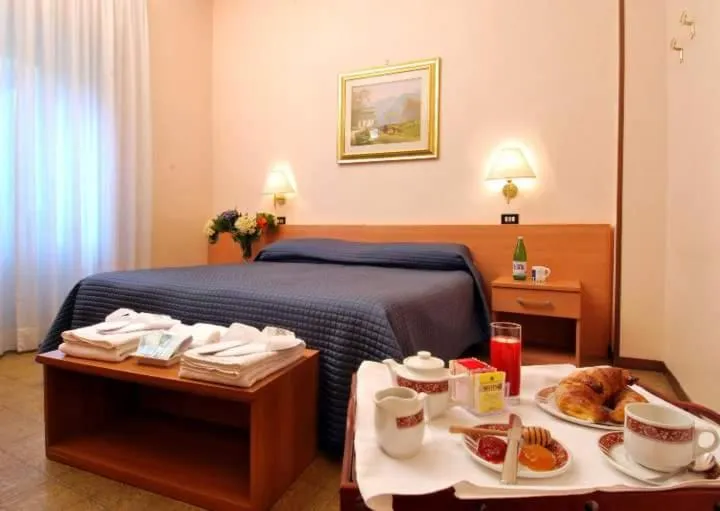 Bedroom in Hotel Delle Ortensie