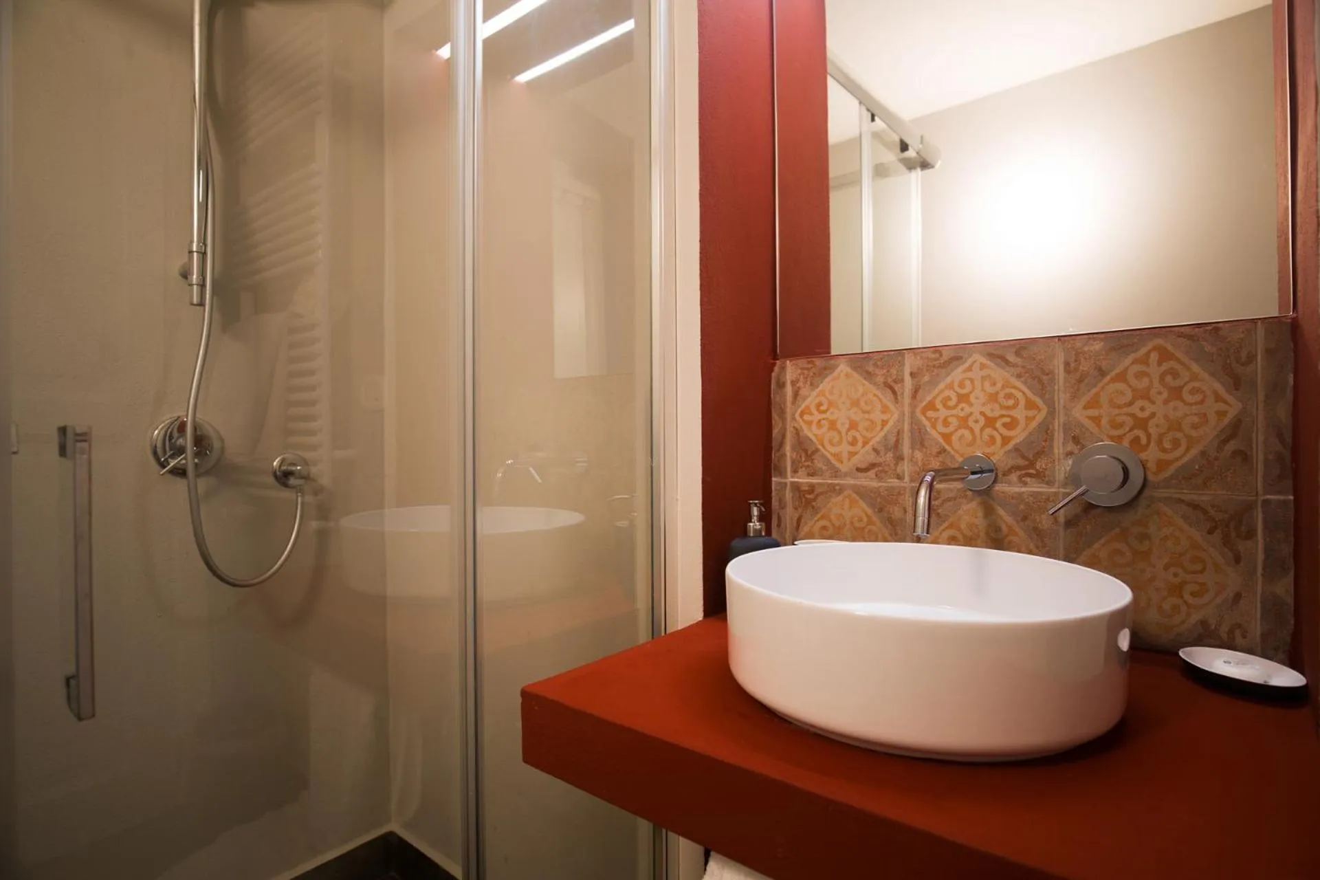 Shower in B&B Palazzo Mirelli