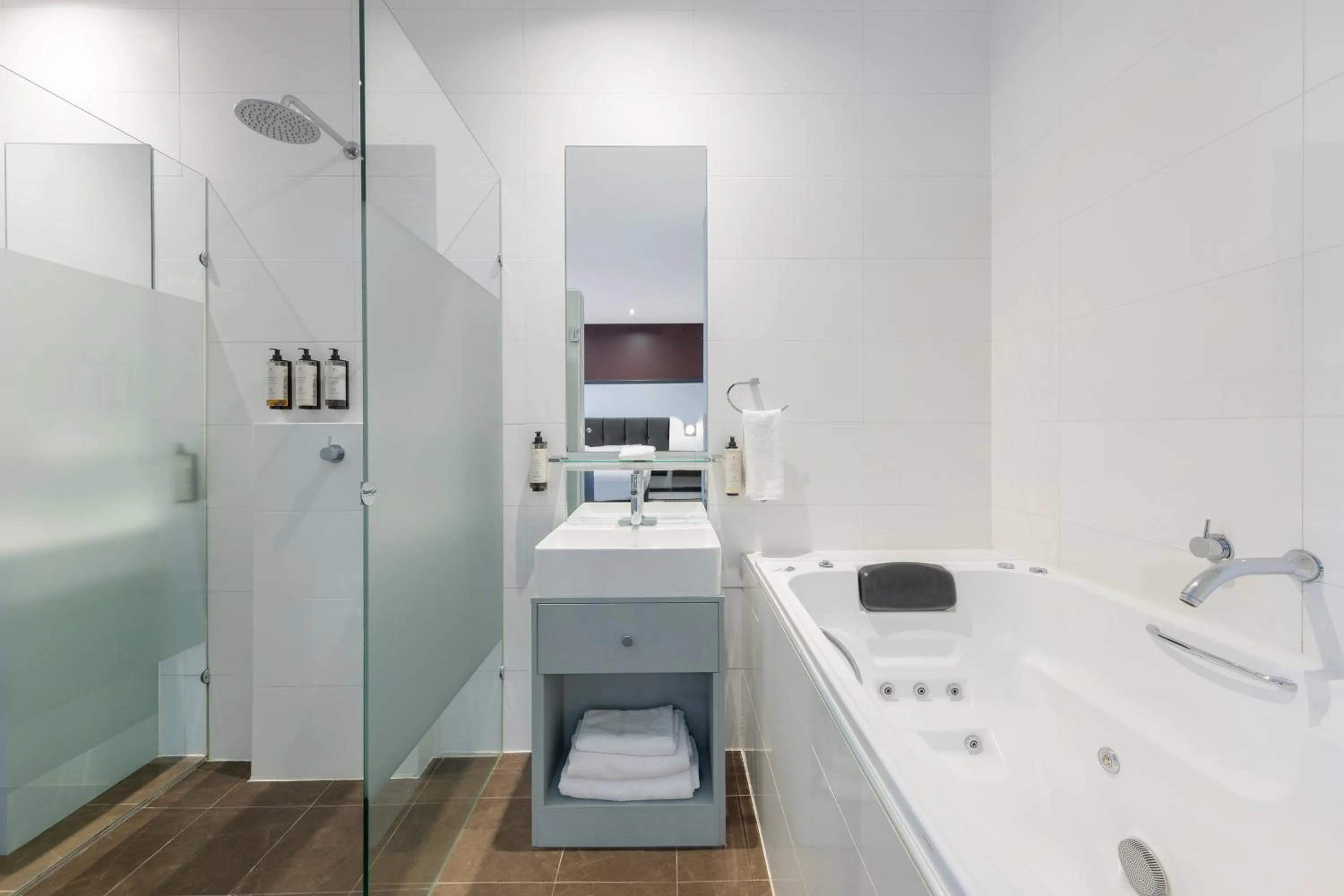 Bathroom in Club Wyndham Perth, Trademark Collection by Wyndham