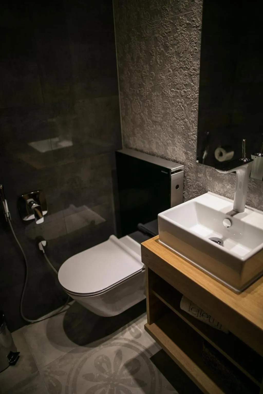 Bathroom in Rooms Lejletul