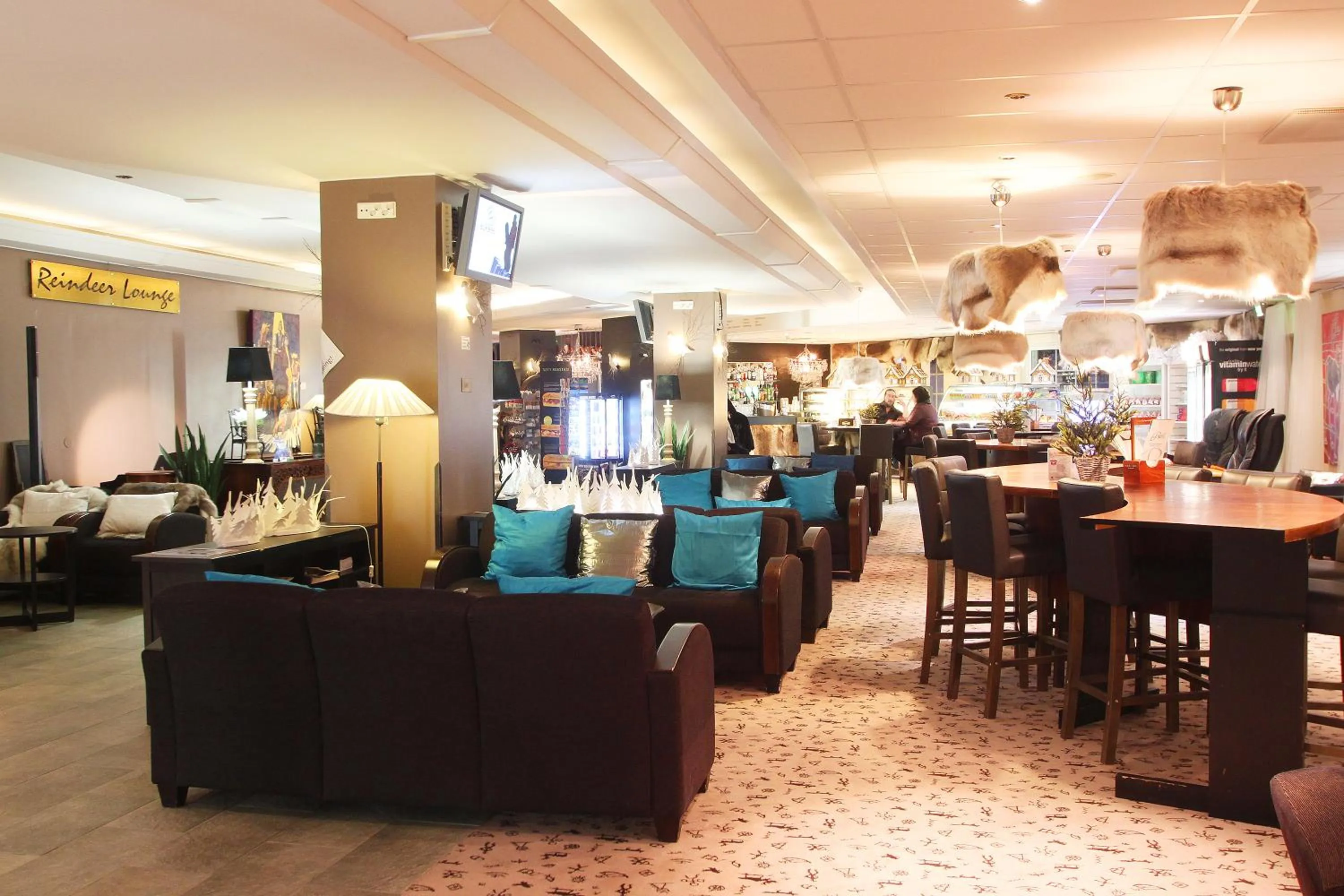 Lounge or bar in Hotel Hullu Poro