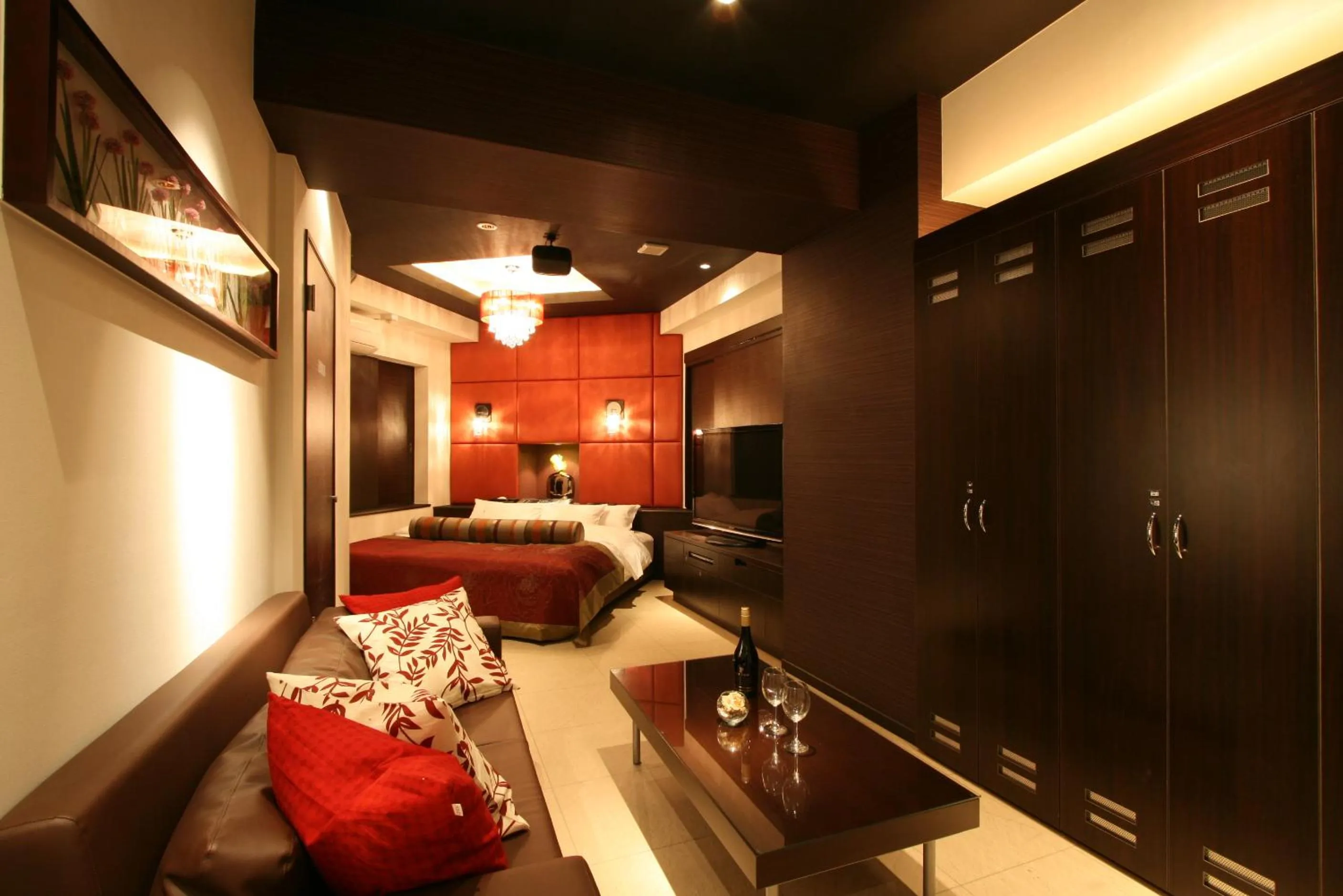 Photo of the whole room, Bed in Hotel VARKIN