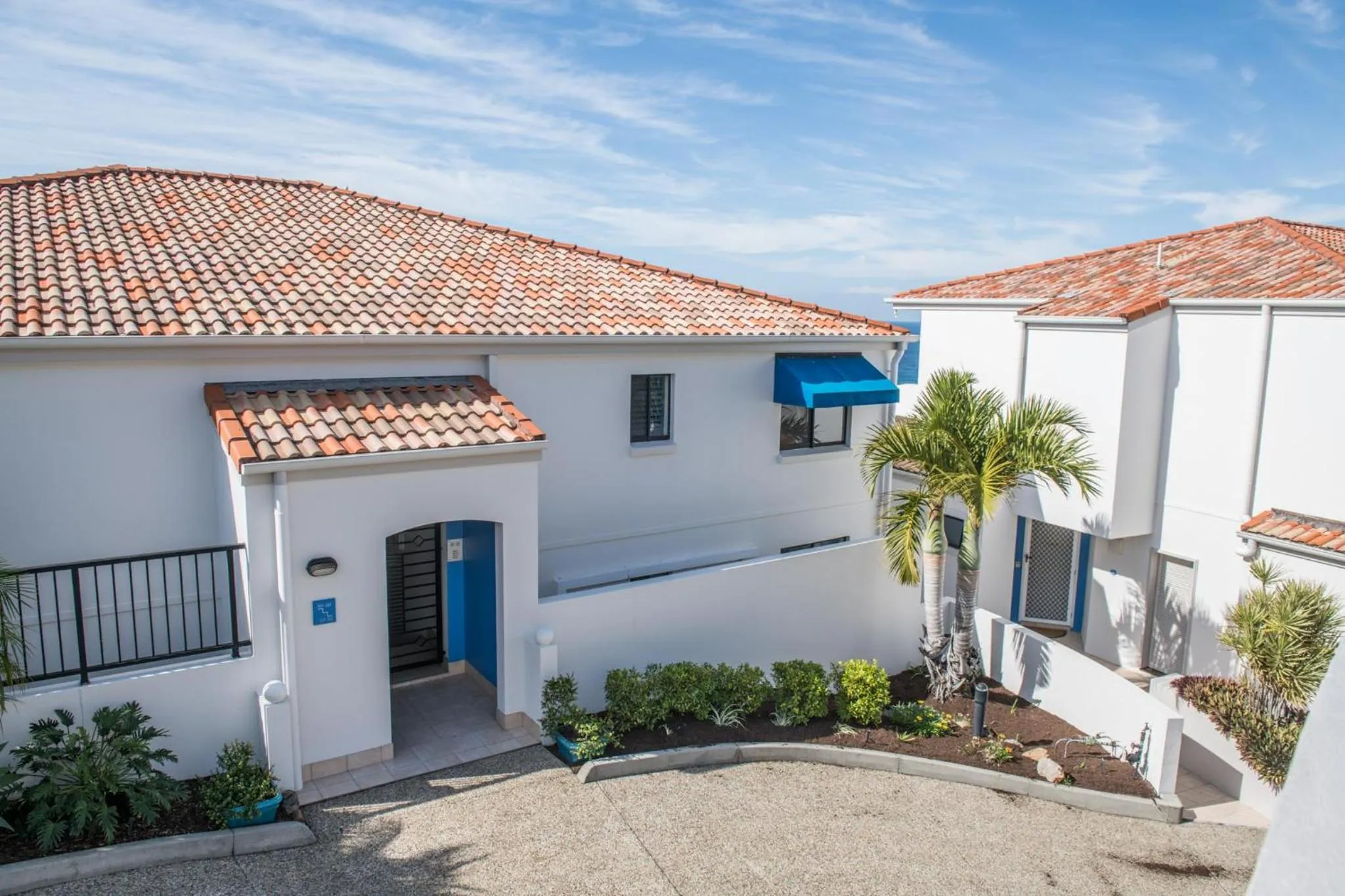 Facade/entrance in The Point Coolum