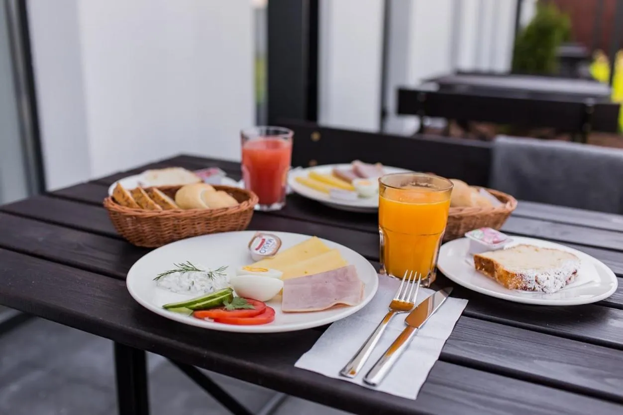 Breakfast in Hotel Browar Wiatr