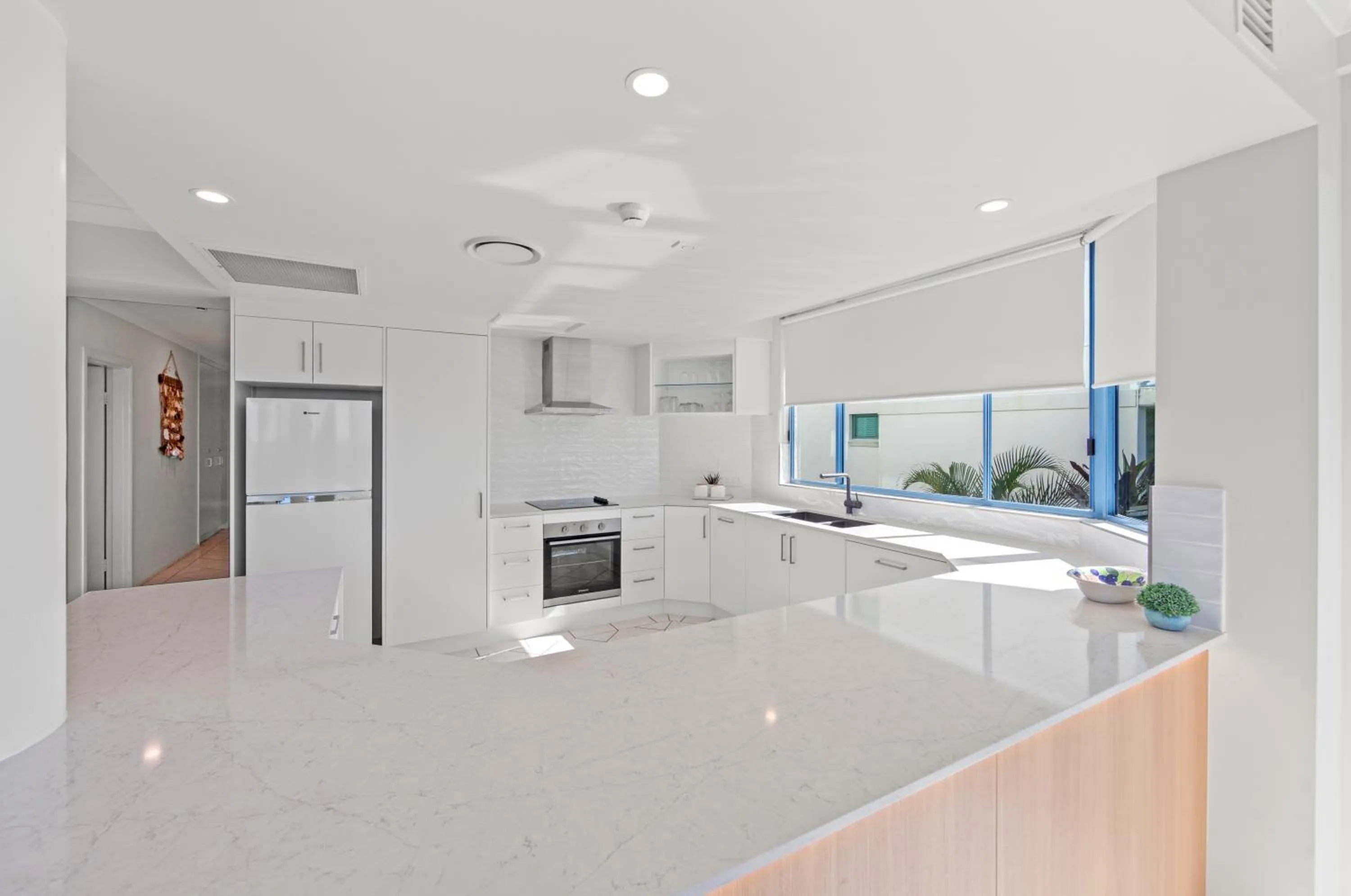 kitchen in Alexandra on the Pacific