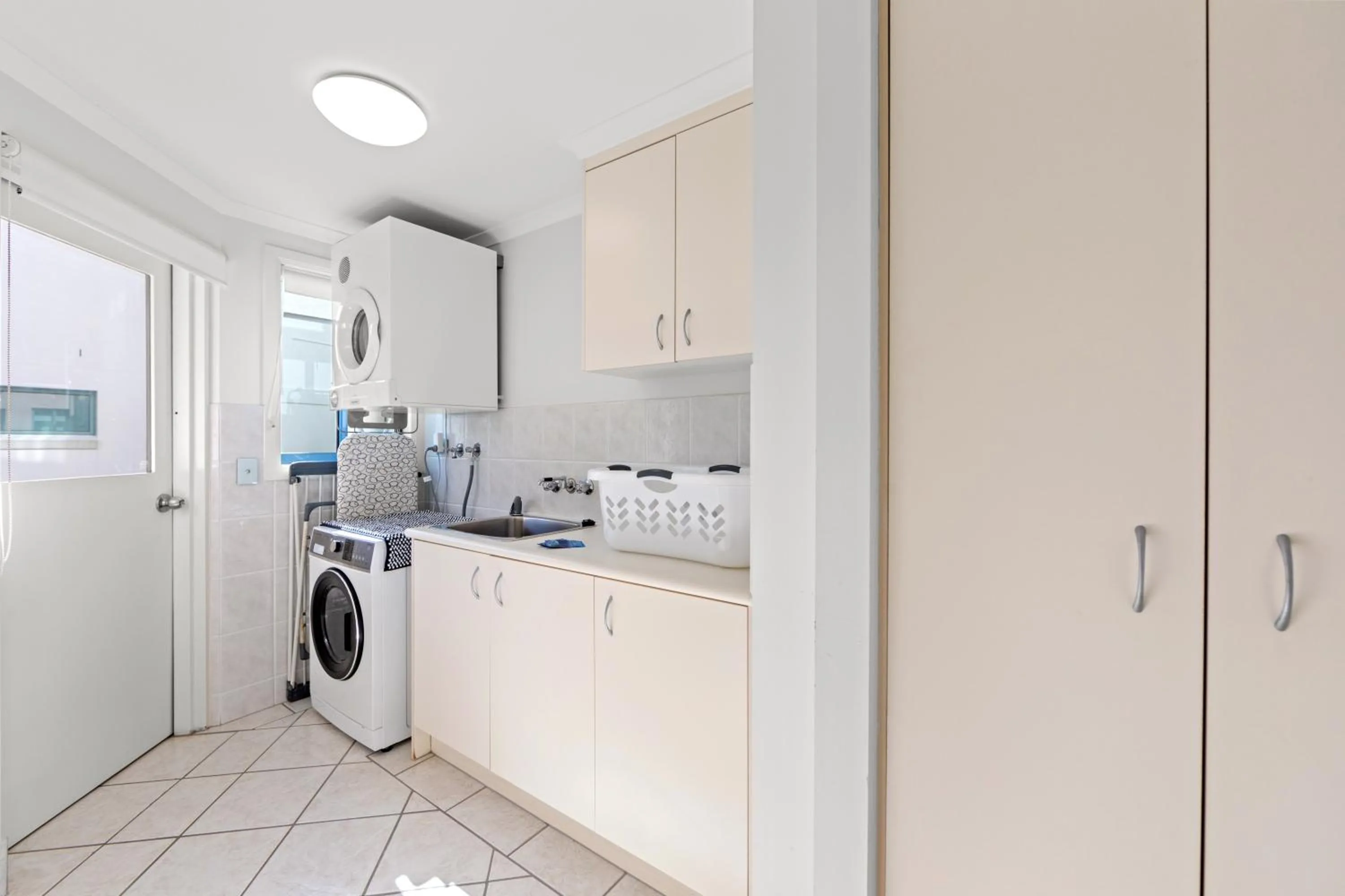 Bathroom in Alexandra on the Pacific