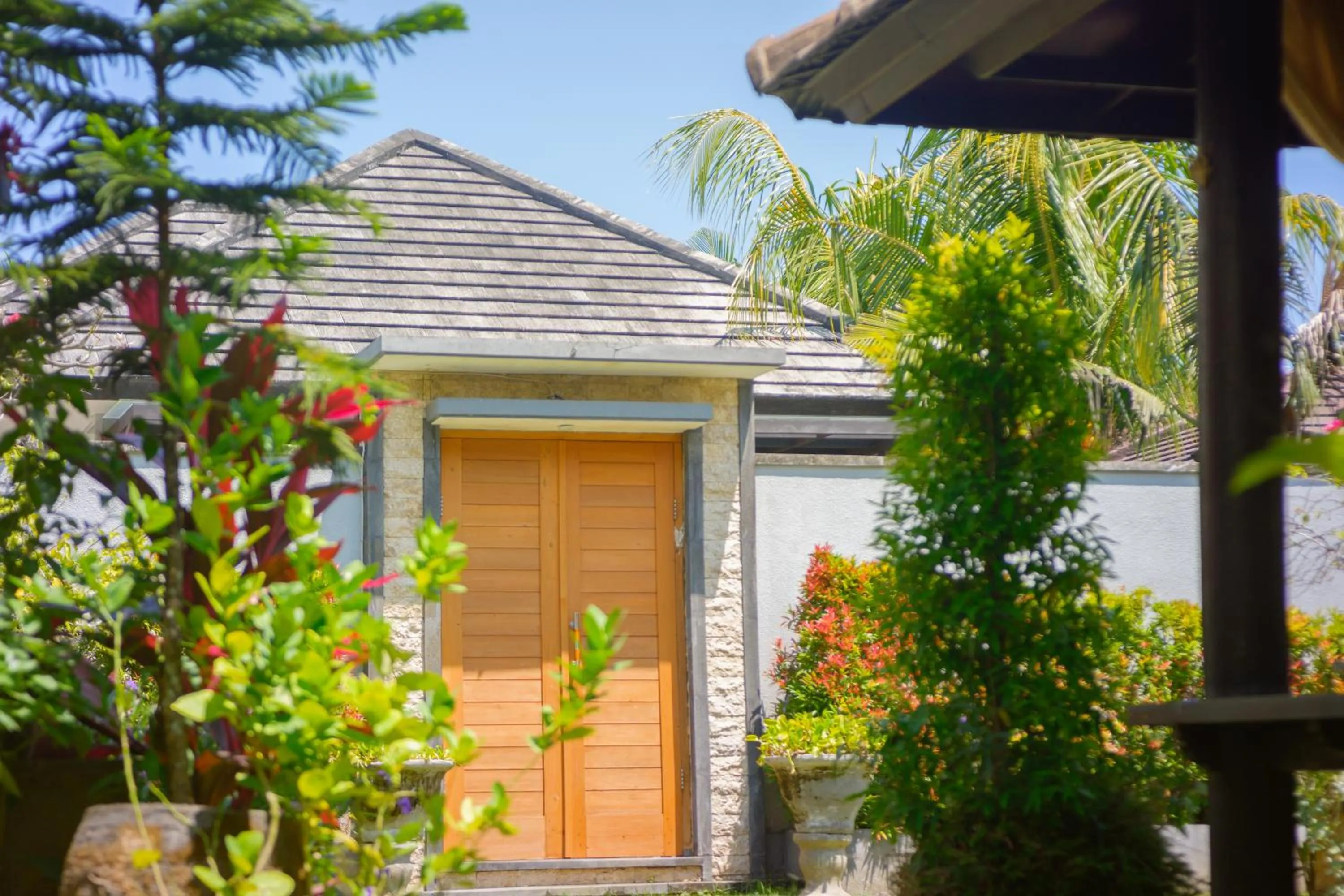 Property building in Muaya Villa