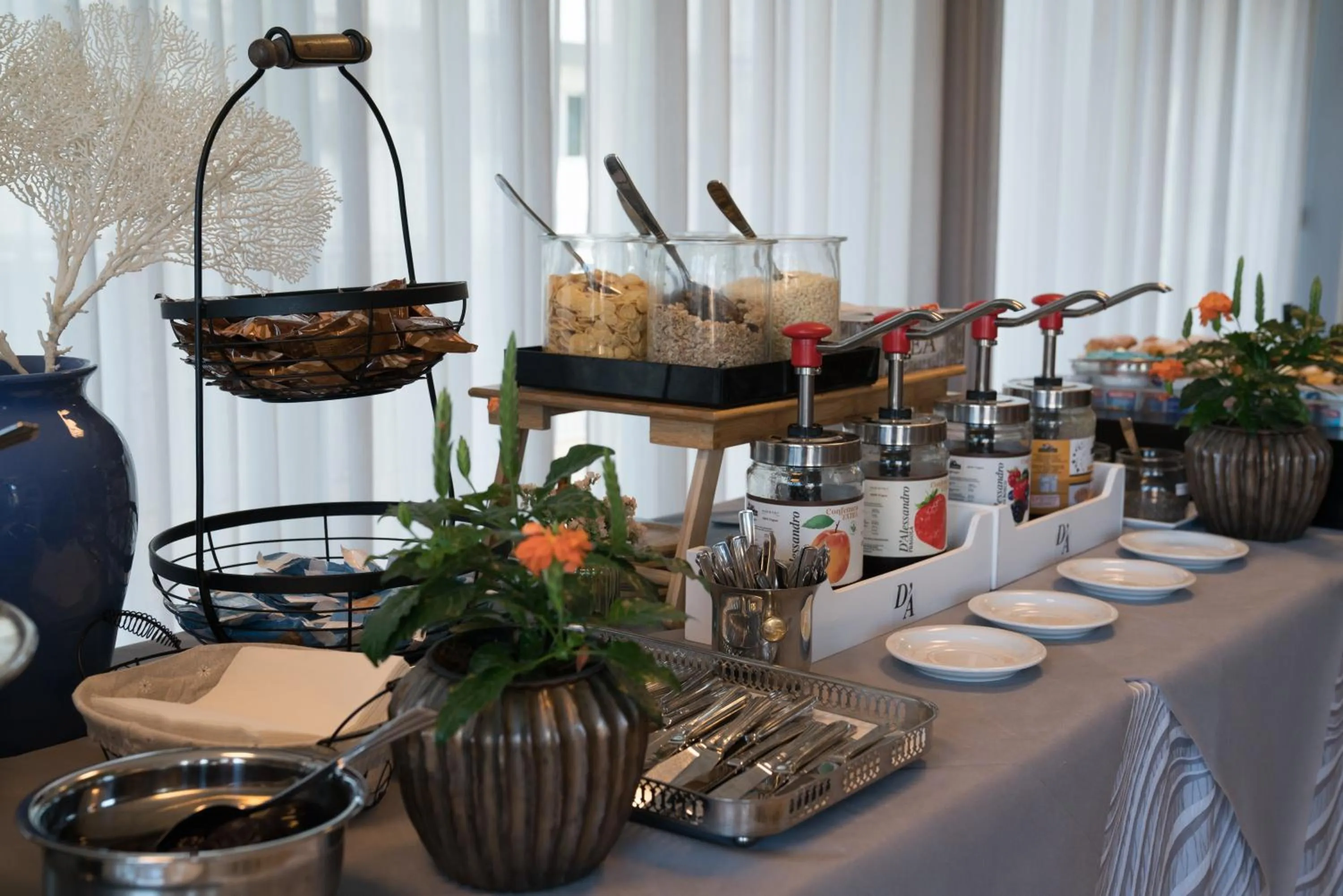 Breakfast in Hotel Singapore