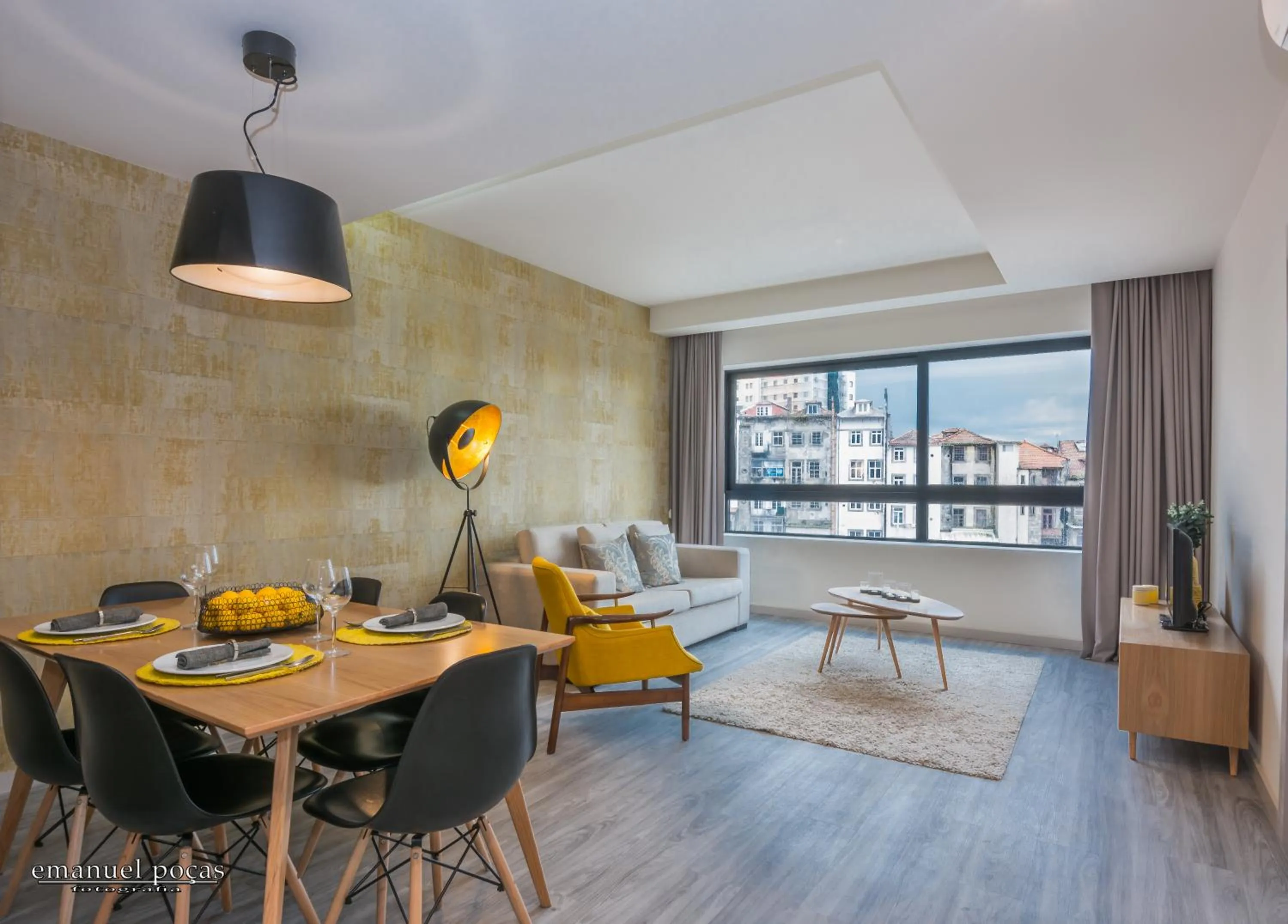 Living room in Passos Manuel by Innapartments