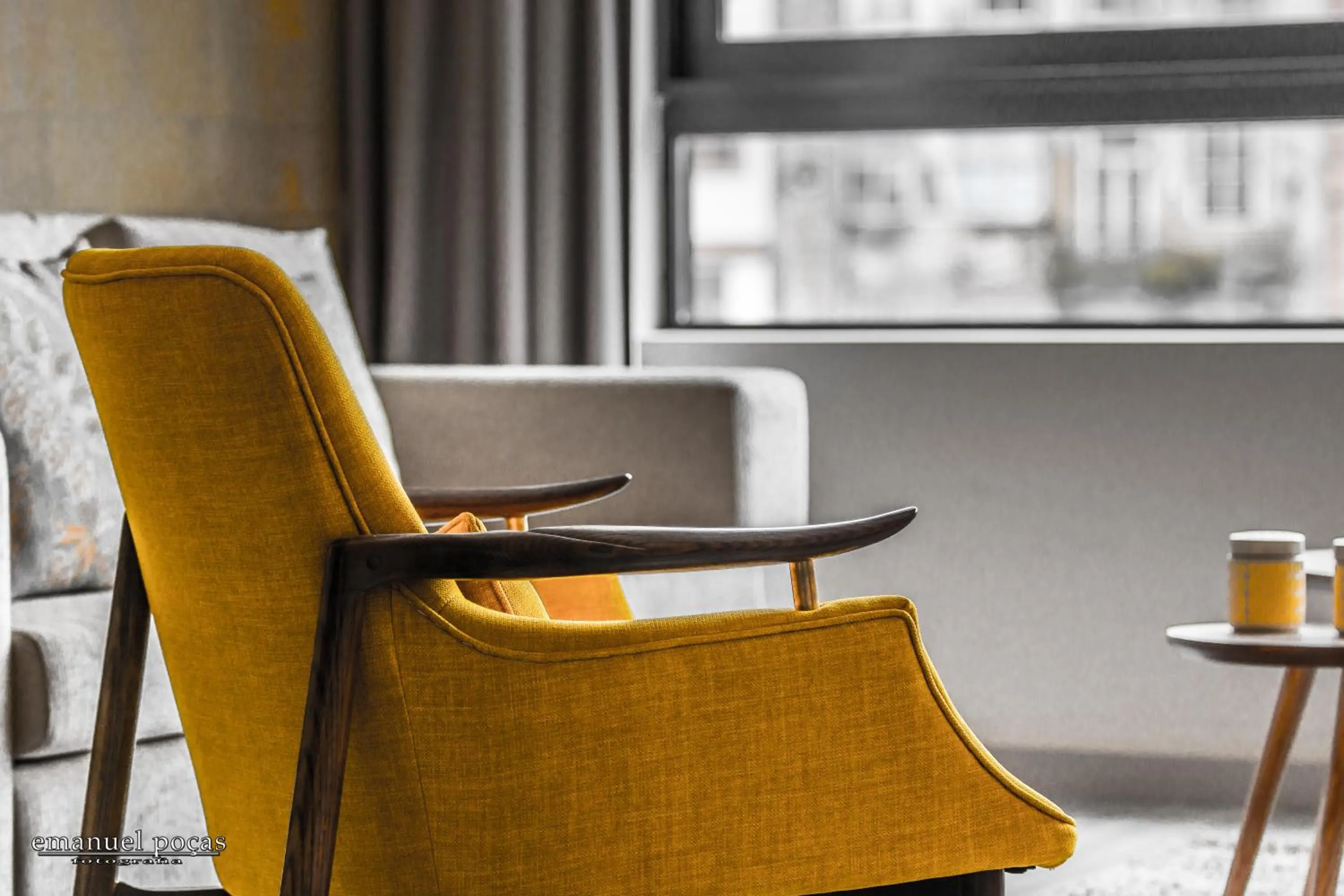 Decorative detail in Passos Manuel by Innapartments