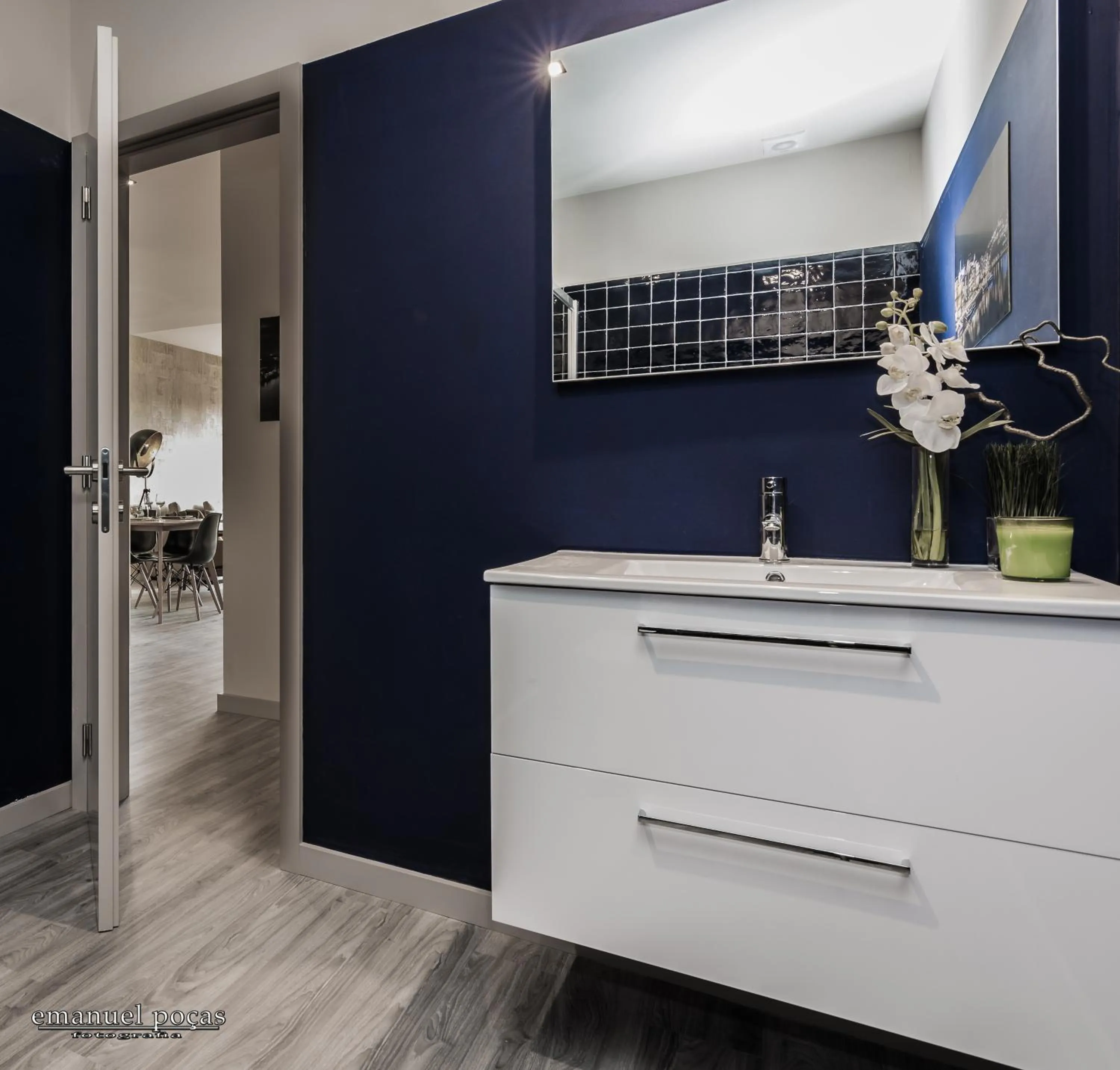 Bathroom in Passos Manuel by Innapartments