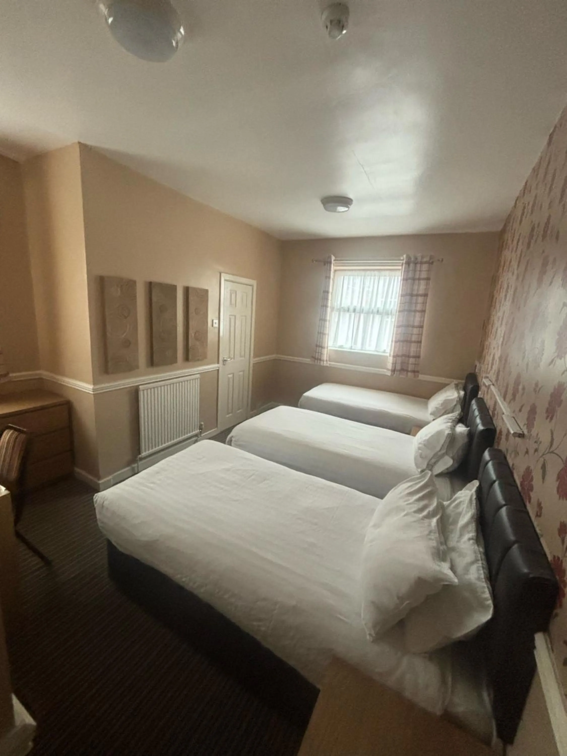 Photo of the whole room, Bed in The Lawton