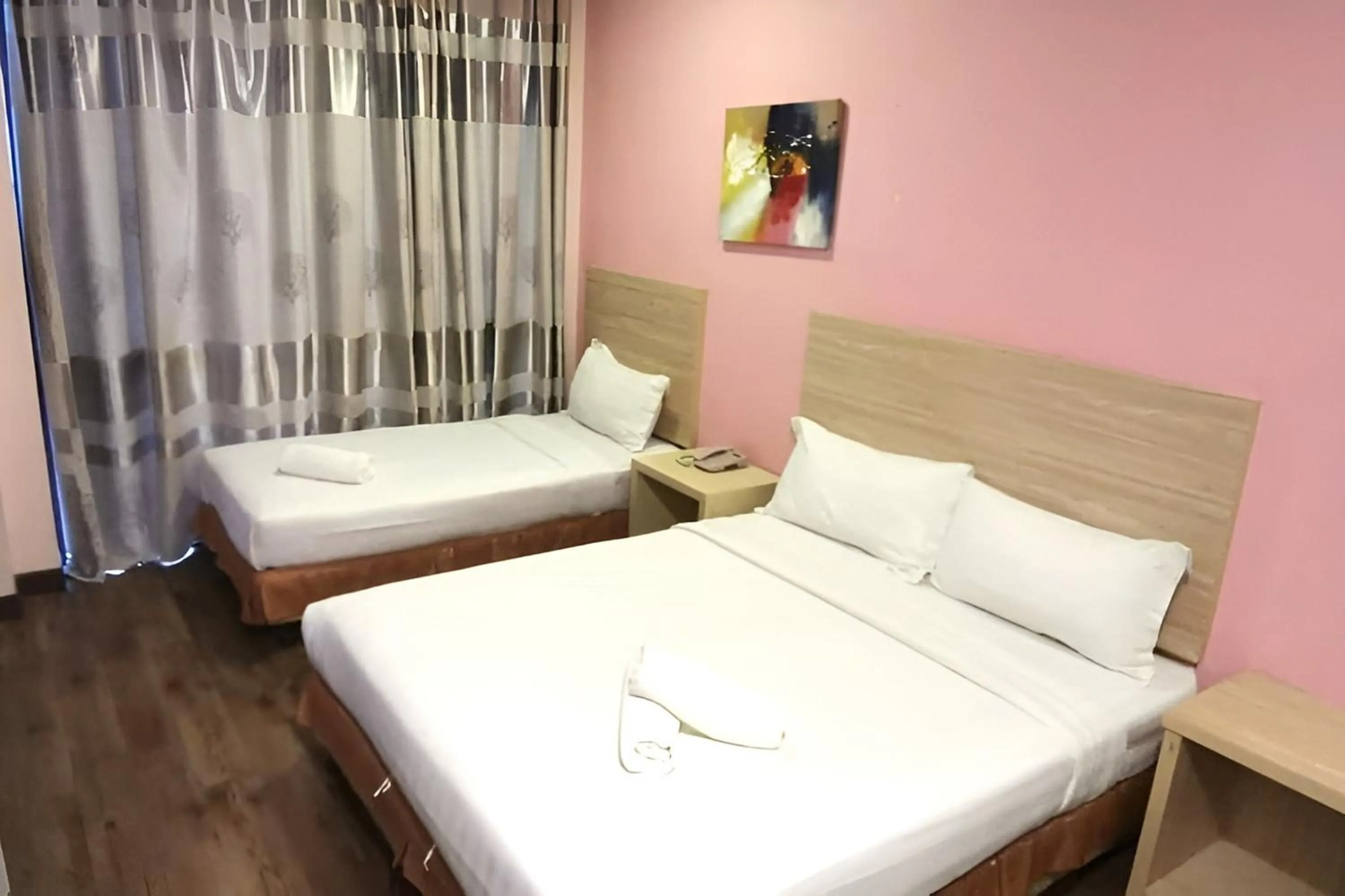 Bed in YP Boutique Hotel, Paradigm Mall Petaling Jaya