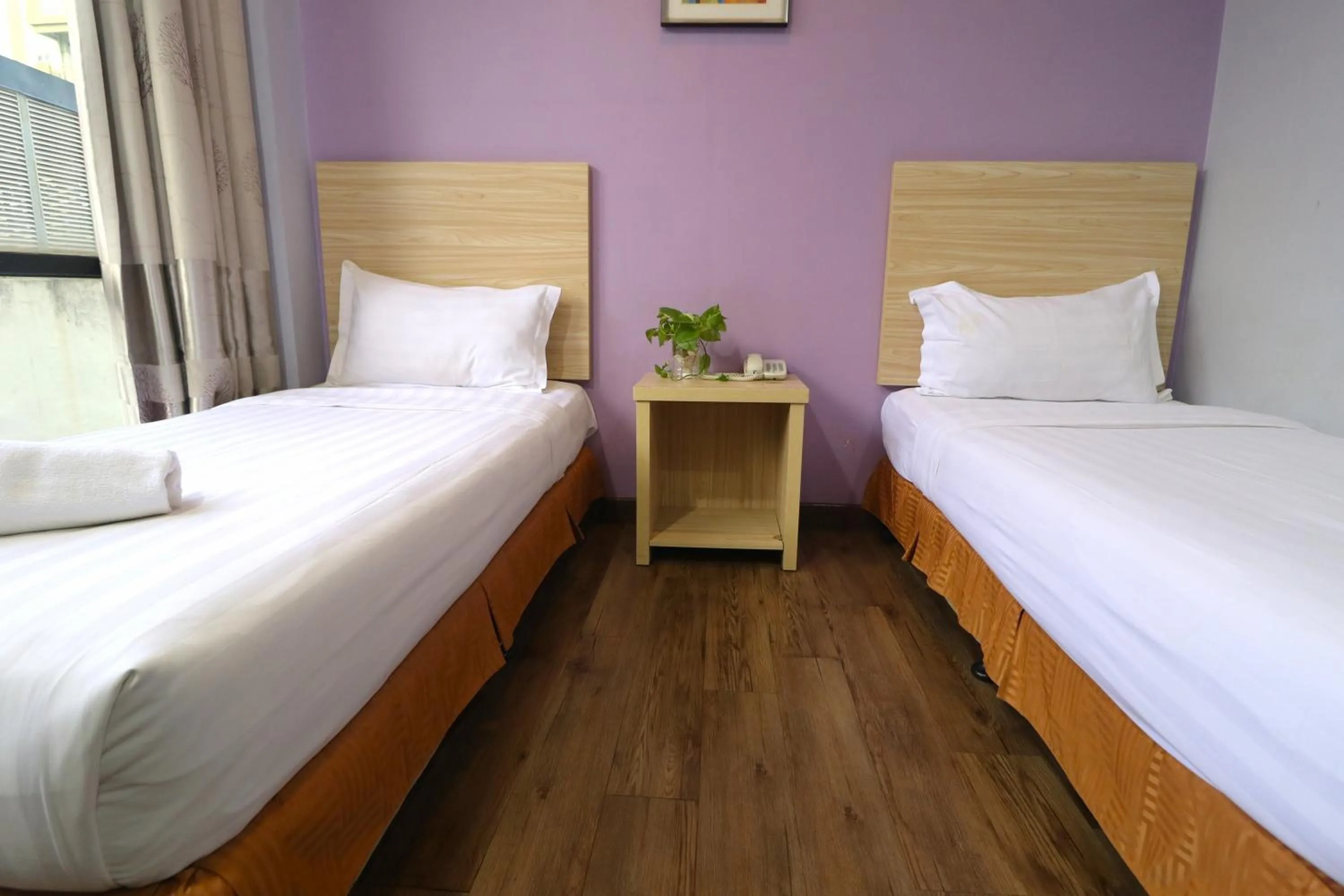 Bedroom, Bed in YP Boutique Hotel, Paradigm Mall Petaling Jaya