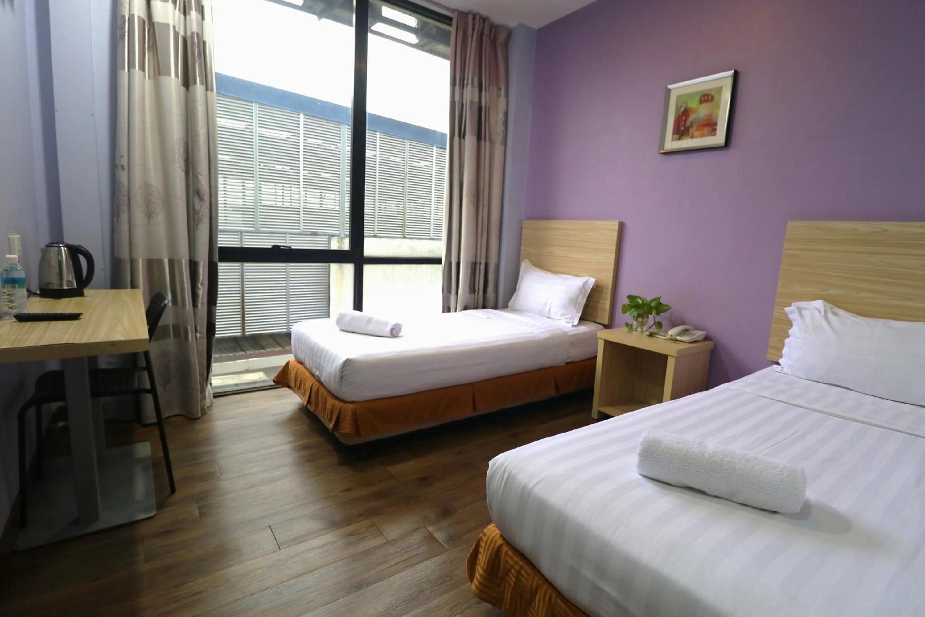 Bedroom, Bed in YP Boutique Hotel, Paradigm Mall Petaling Jaya