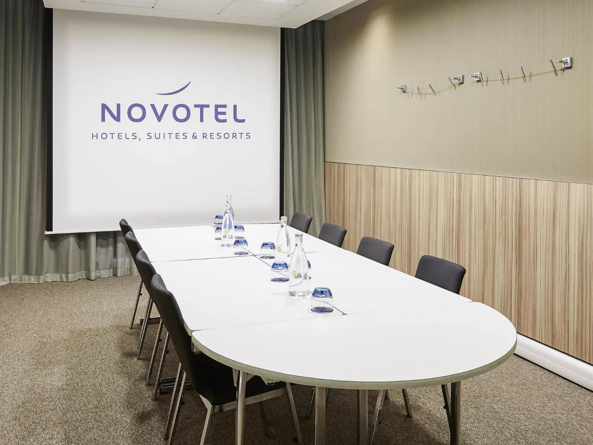 Meeting/conference room in Novotel Liverpool Centre