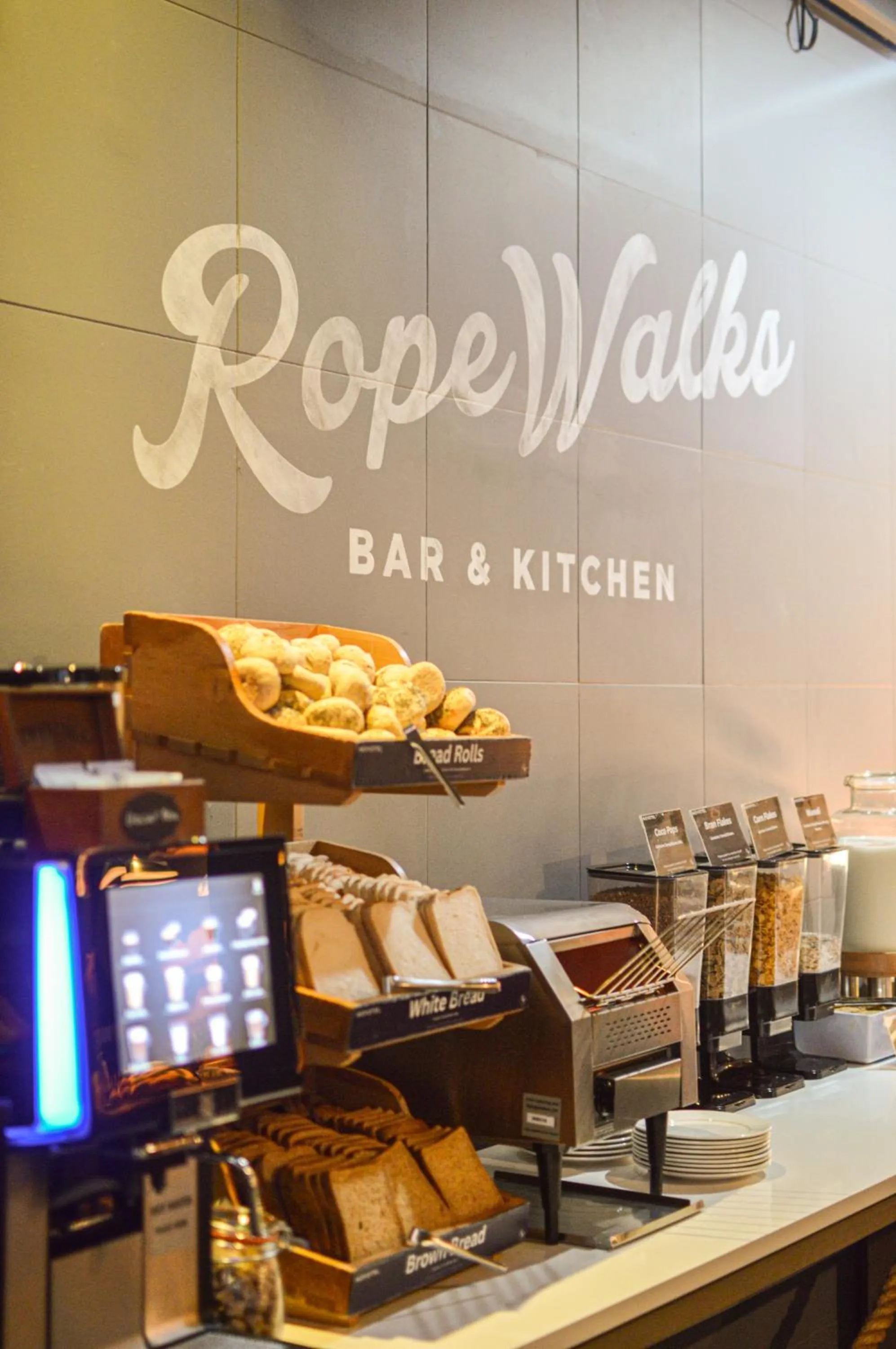 Buffet breakfast in Novotel Liverpool Centre