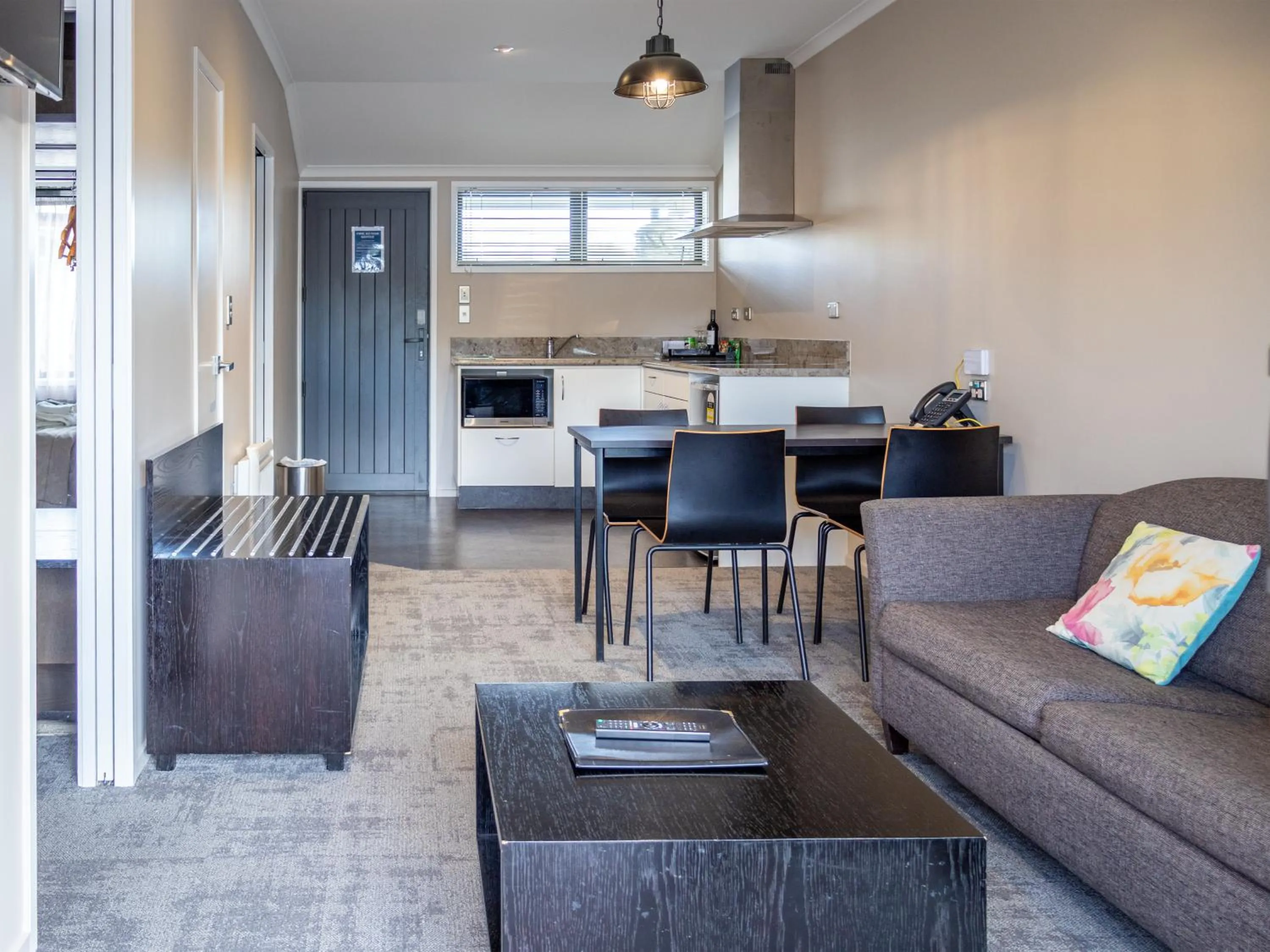 Kitchen or kitchenette in Paroa Hotel