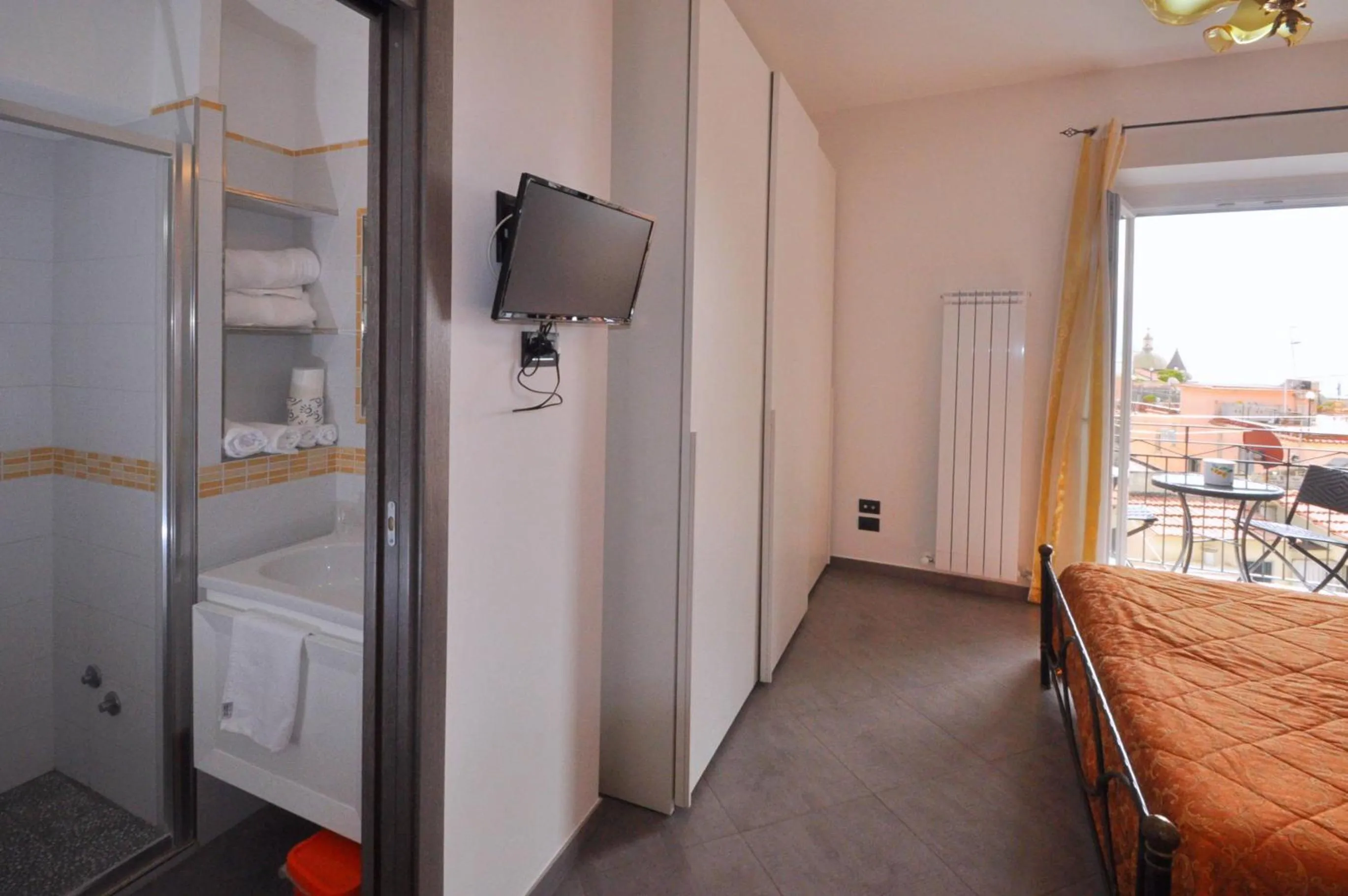 TV and multimedia, Bed in La rosa dei venti - Cetara