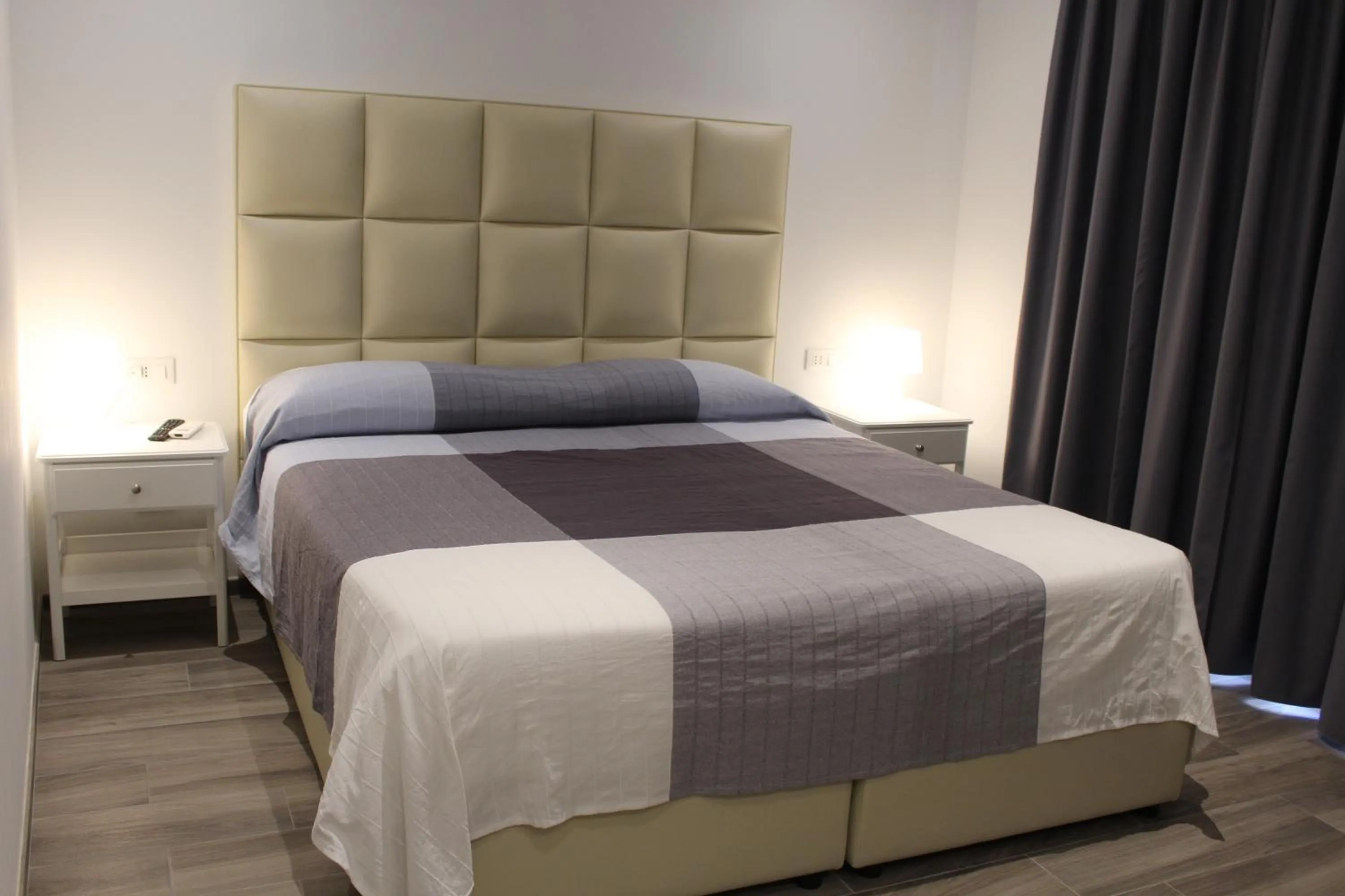 Bed in Residence Fanny