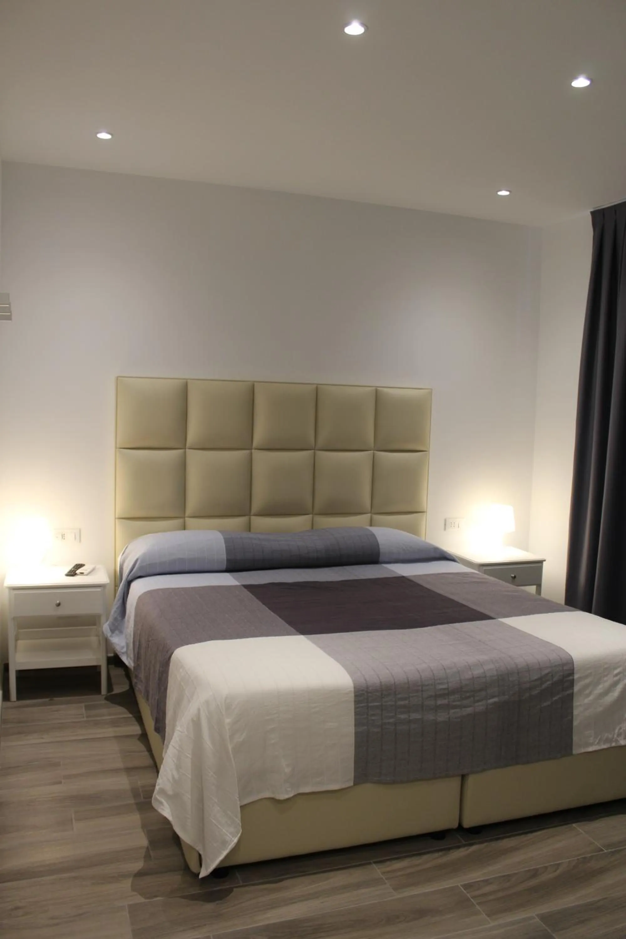 Bed in Residence Fanny