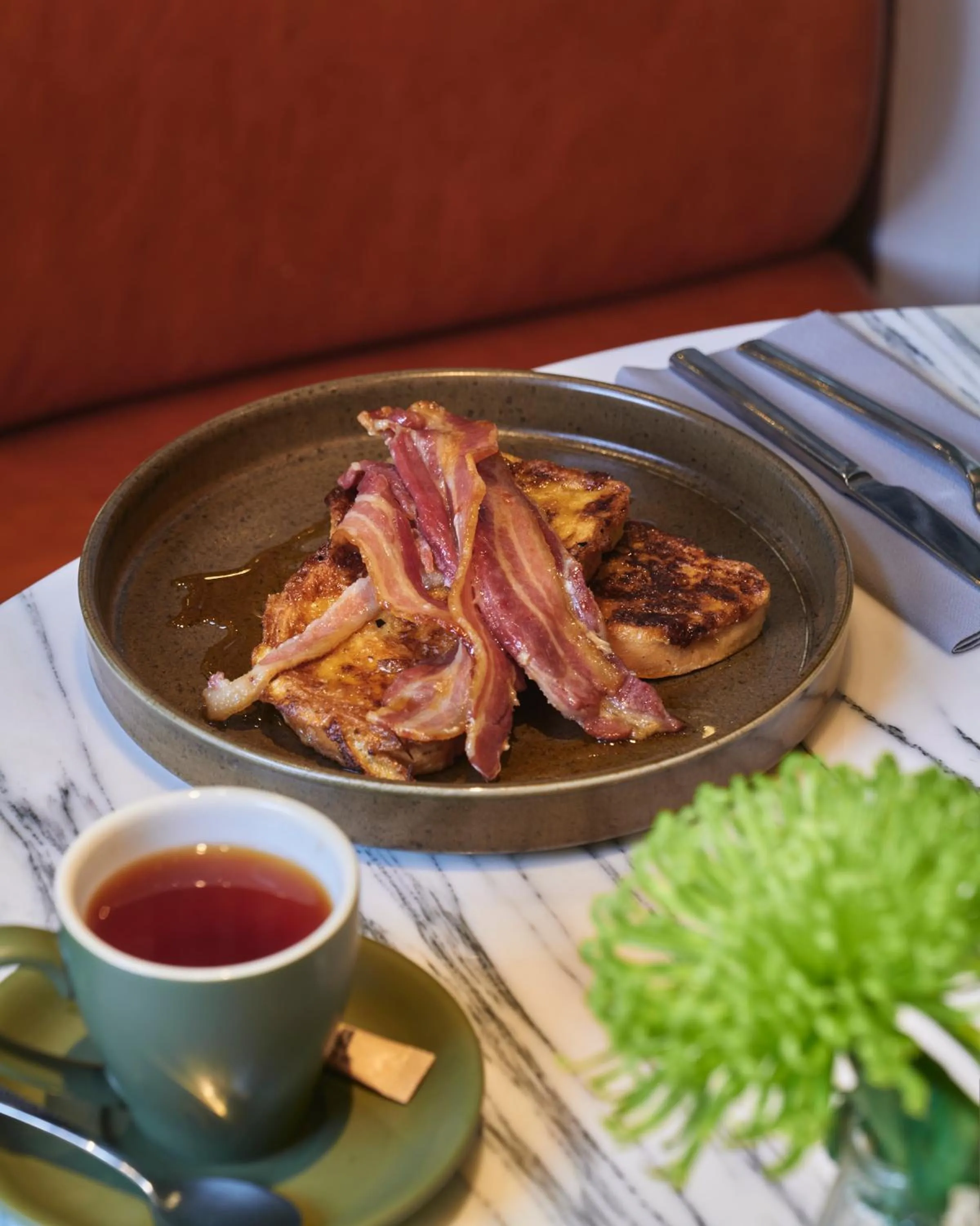 Breakfast in Tigerlily