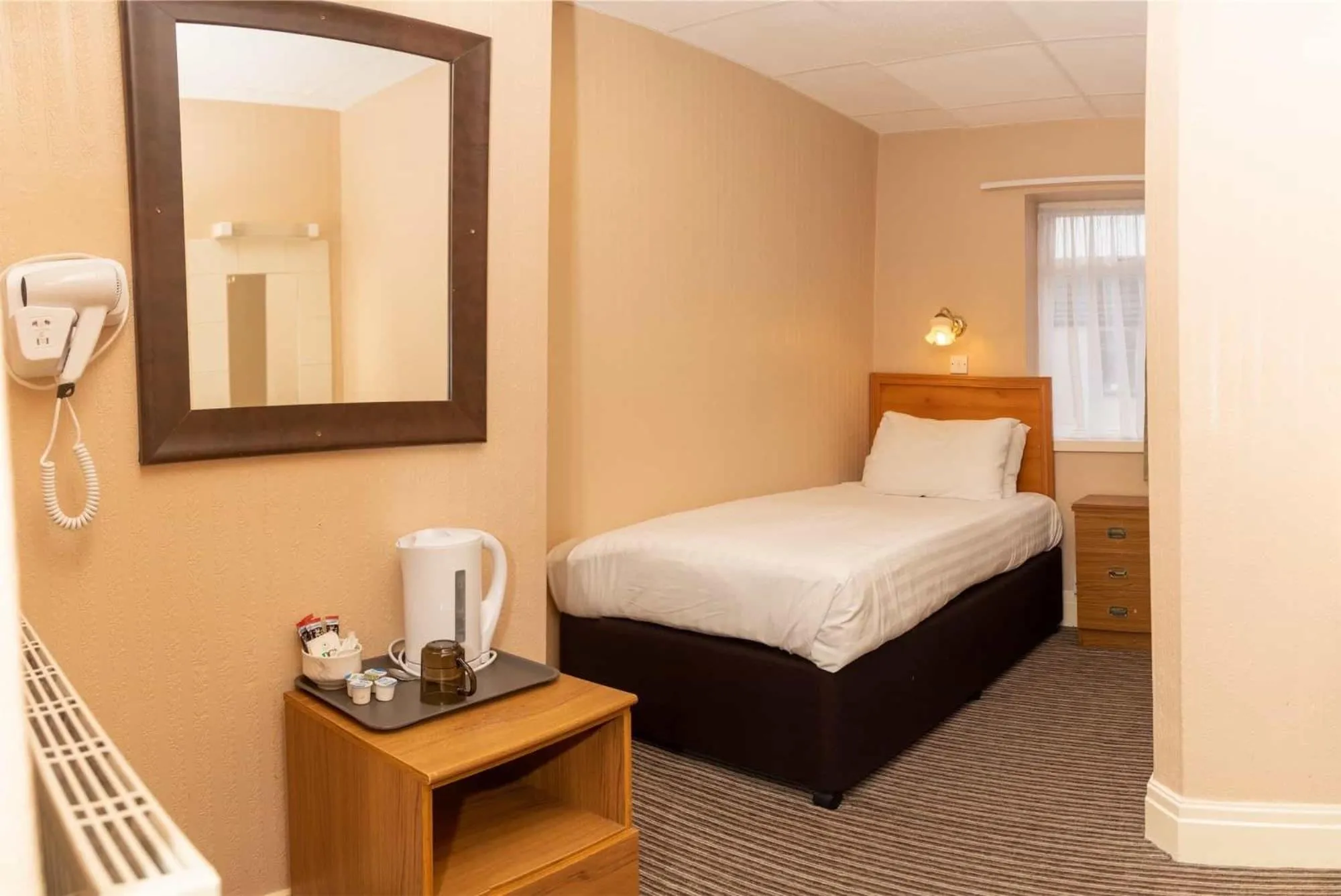 Bedroom, Bed in The Beechfield Hotel