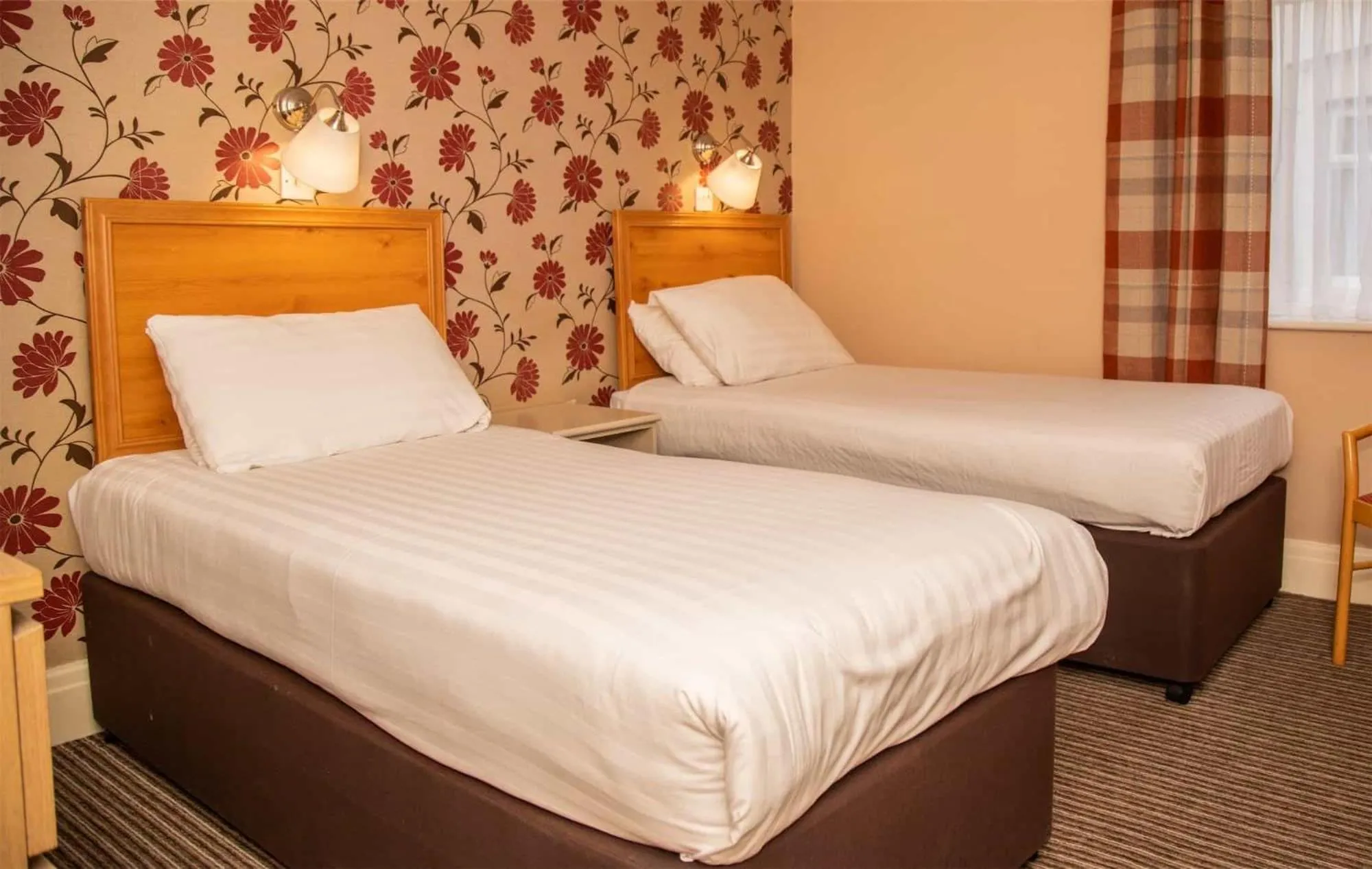 Bedroom, Bed in The Beechfield Hotel