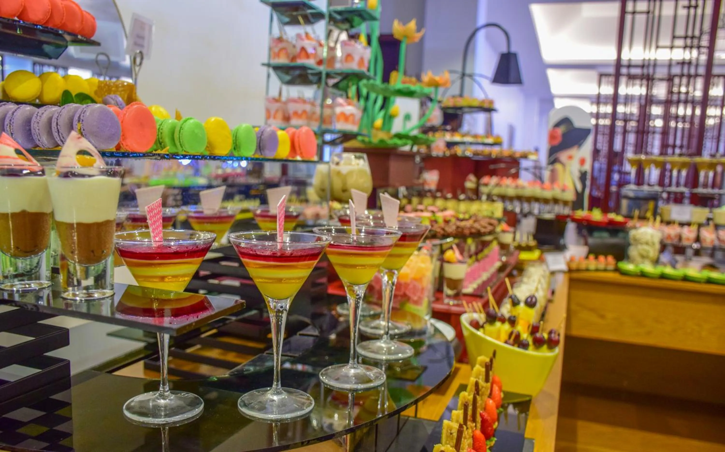 Food and drinks in Jie Jie Beach Hotel