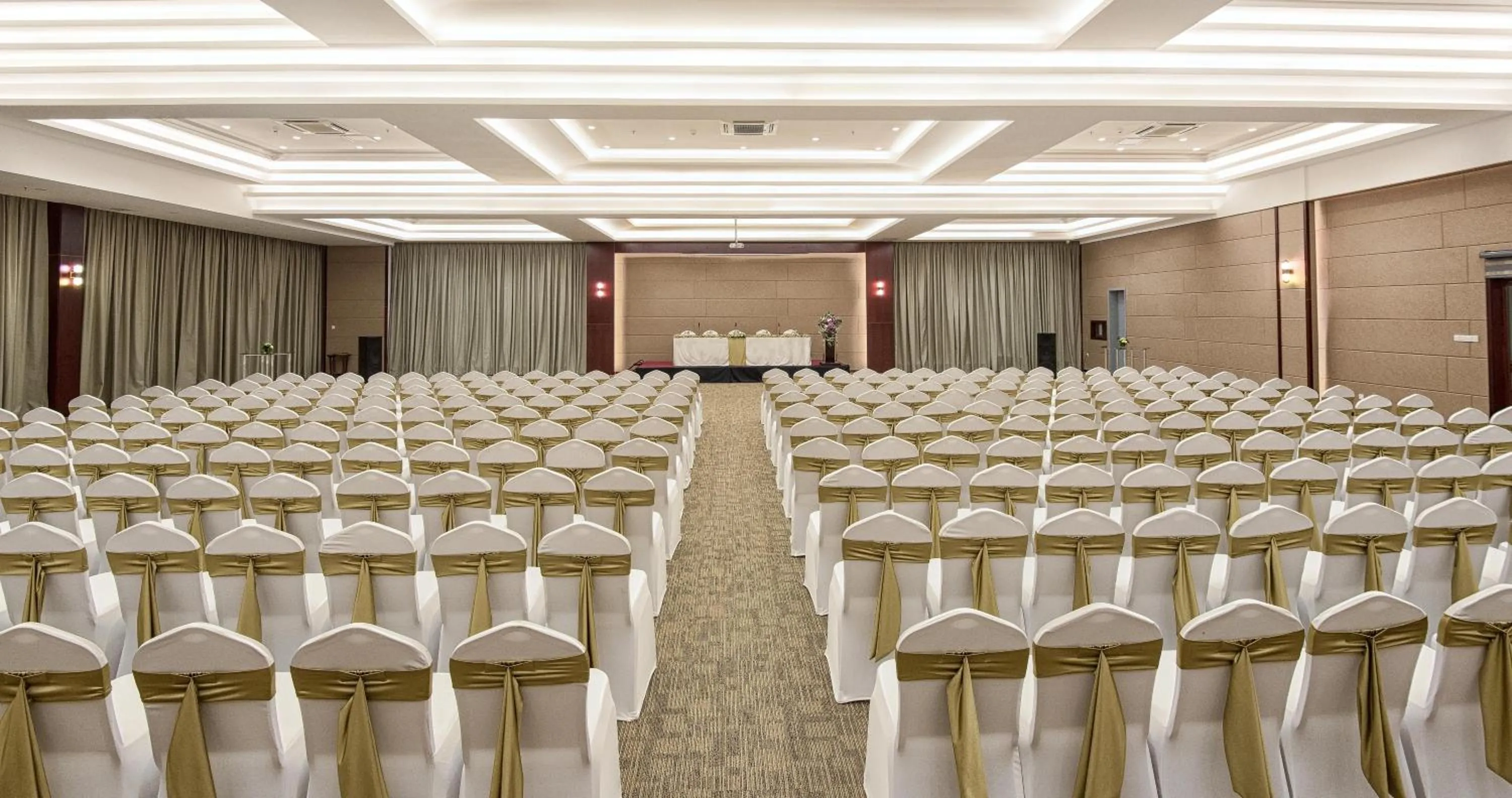 Banquet/Function facilities in Jie Jie Beach Hotel