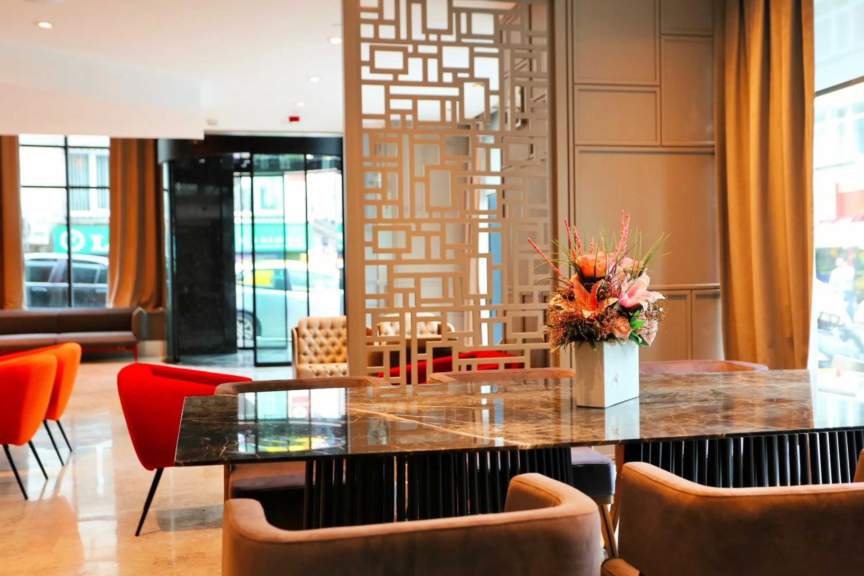 Lounge or bar in MARE PARK Hotel & SPA