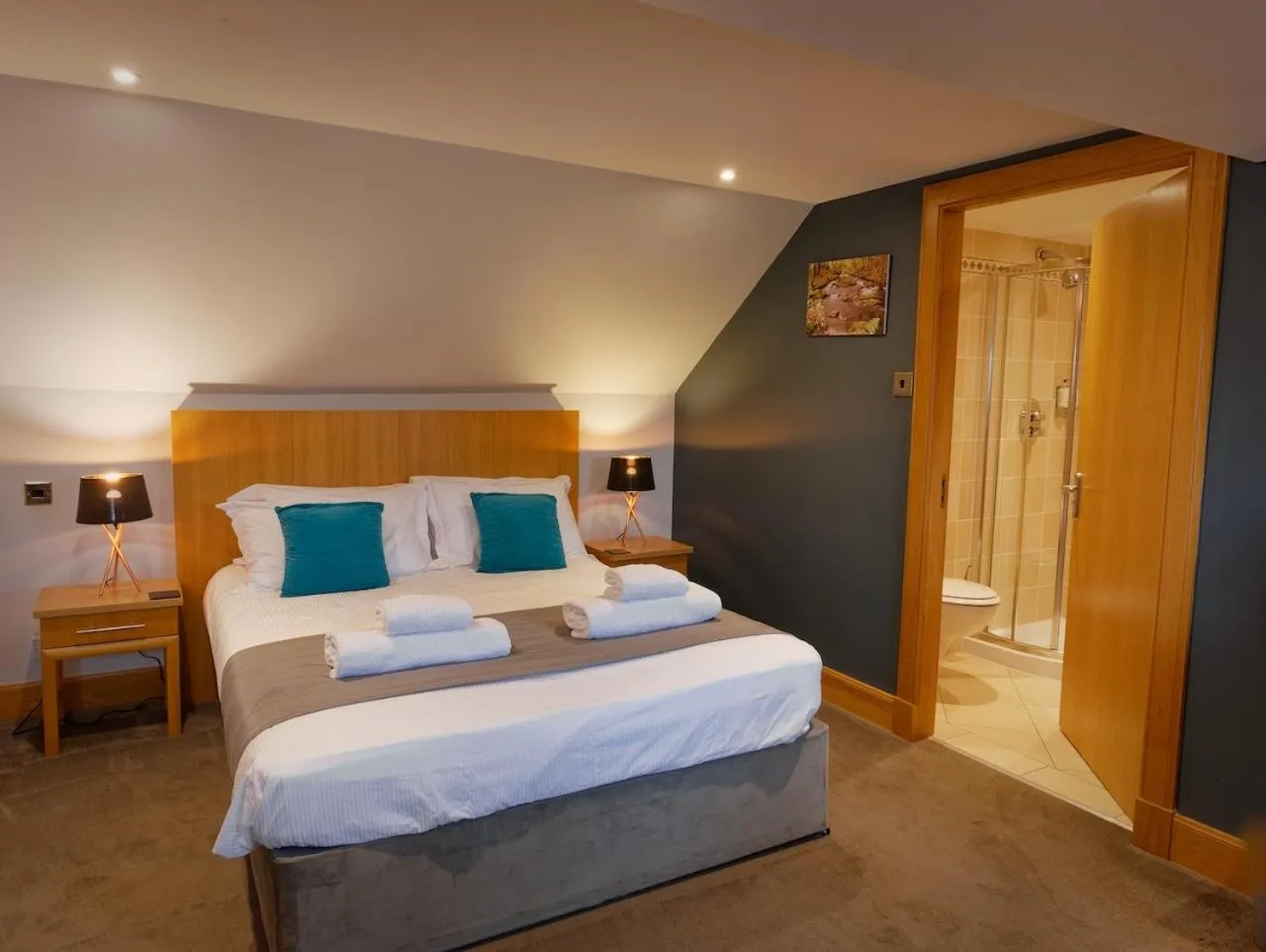 Bed in The Ship Inn - Winner Best Hotel Experience 2024 Visit Scotland