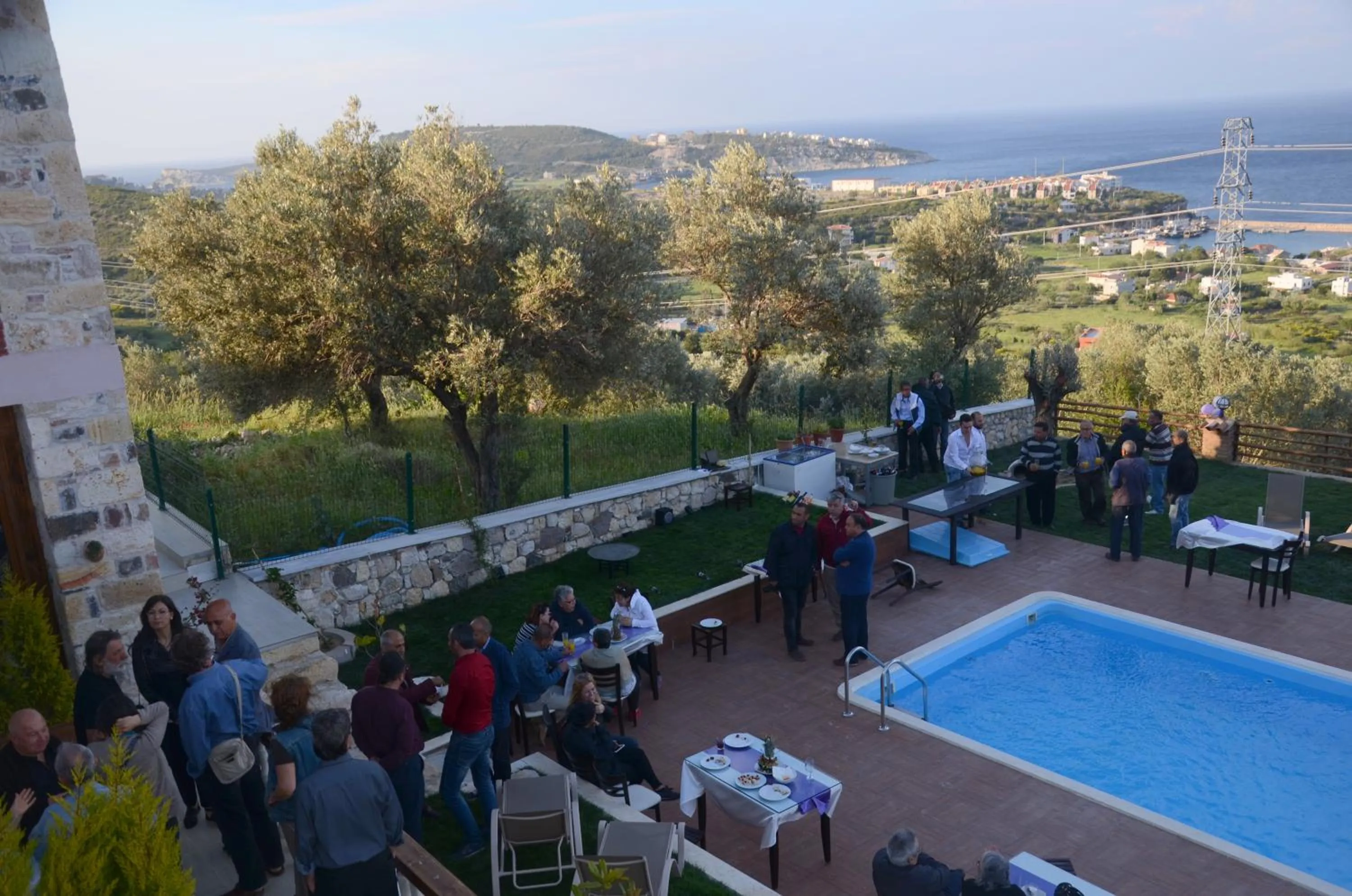 Restaurant/places to eat in Taş Avlu Butik Otel