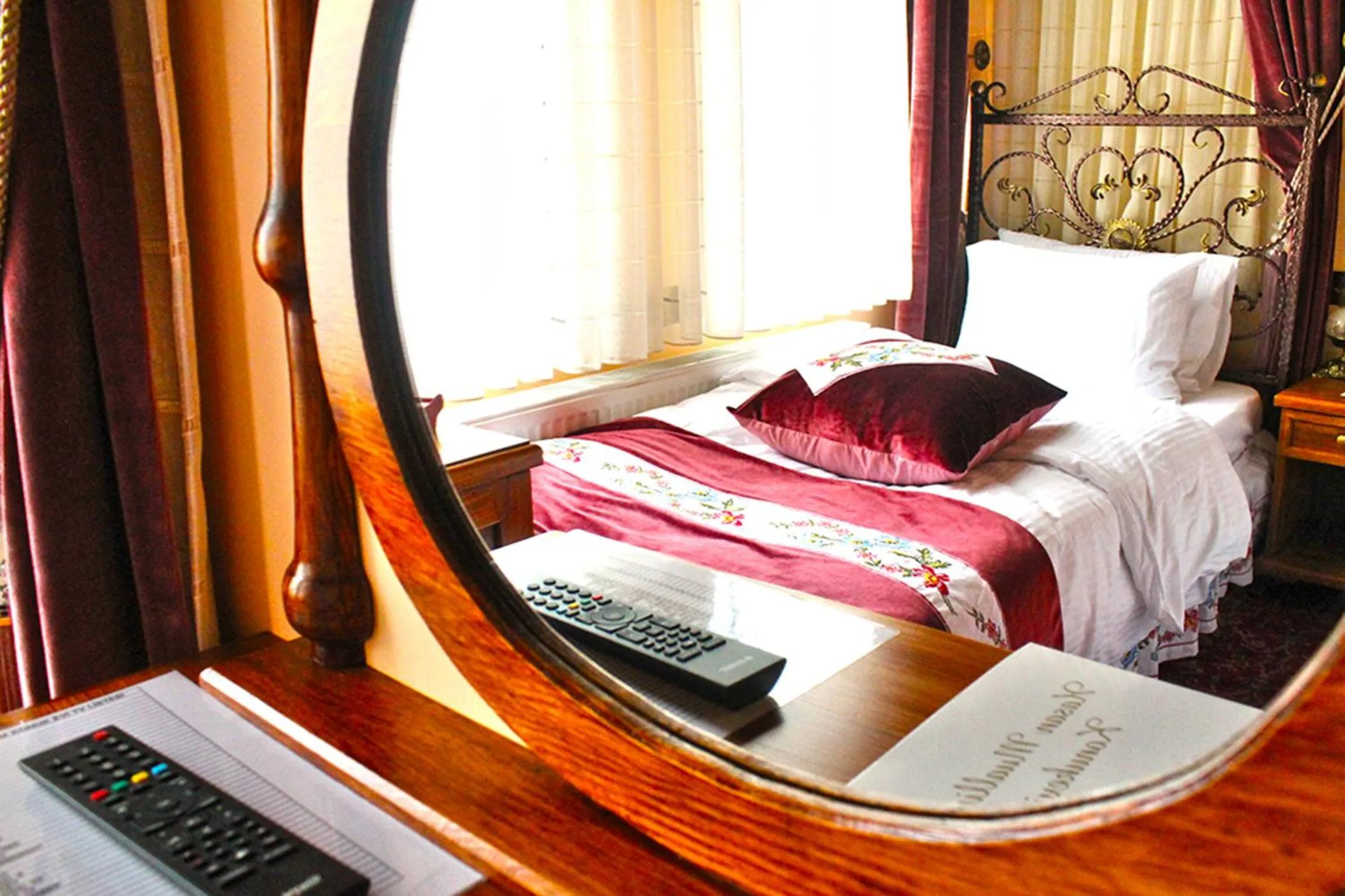 Decorative detail, Bed in Aksehir Butik Hotel