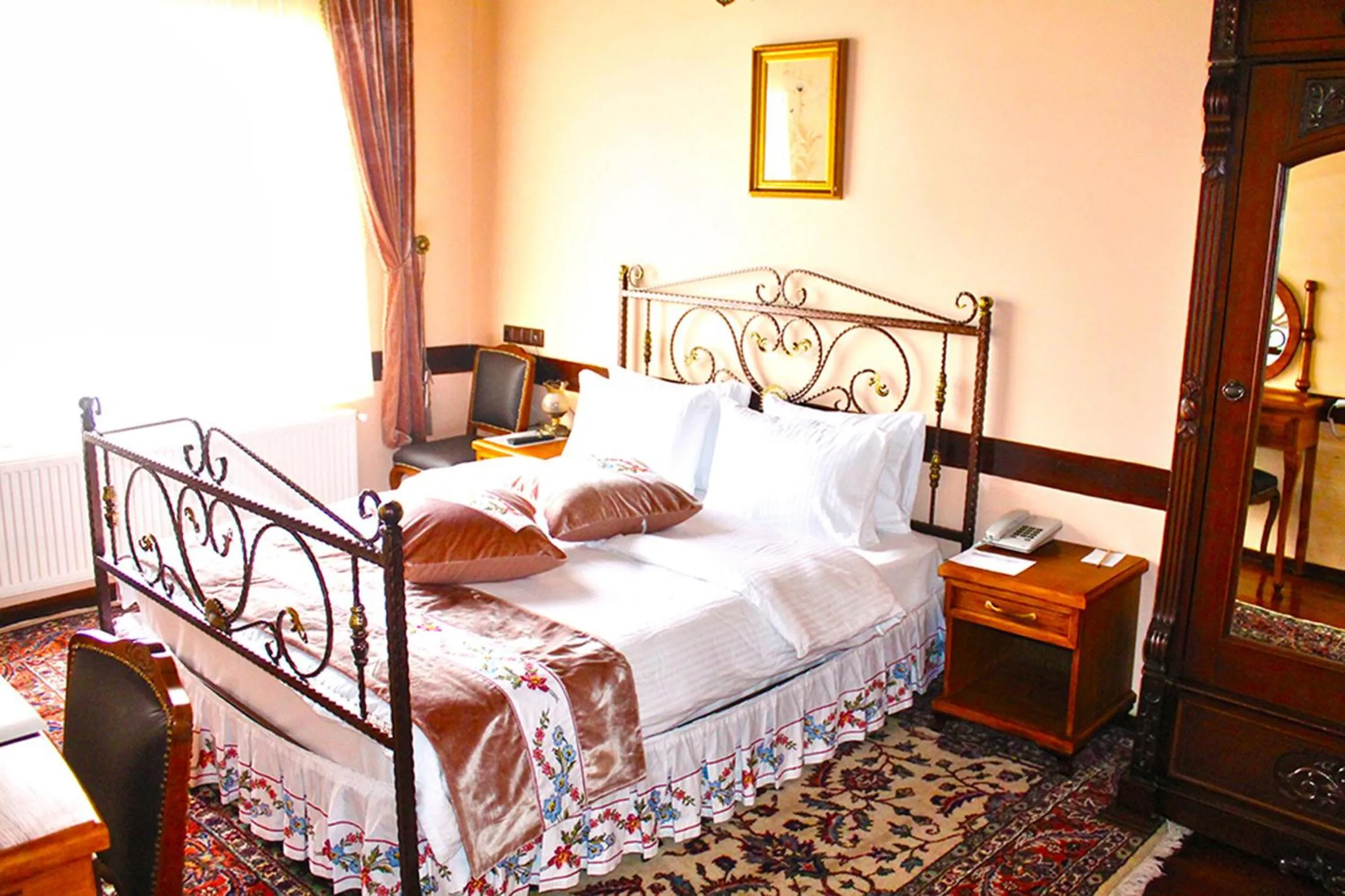 Decorative detail, Bed in Aksehir Butik Hotel