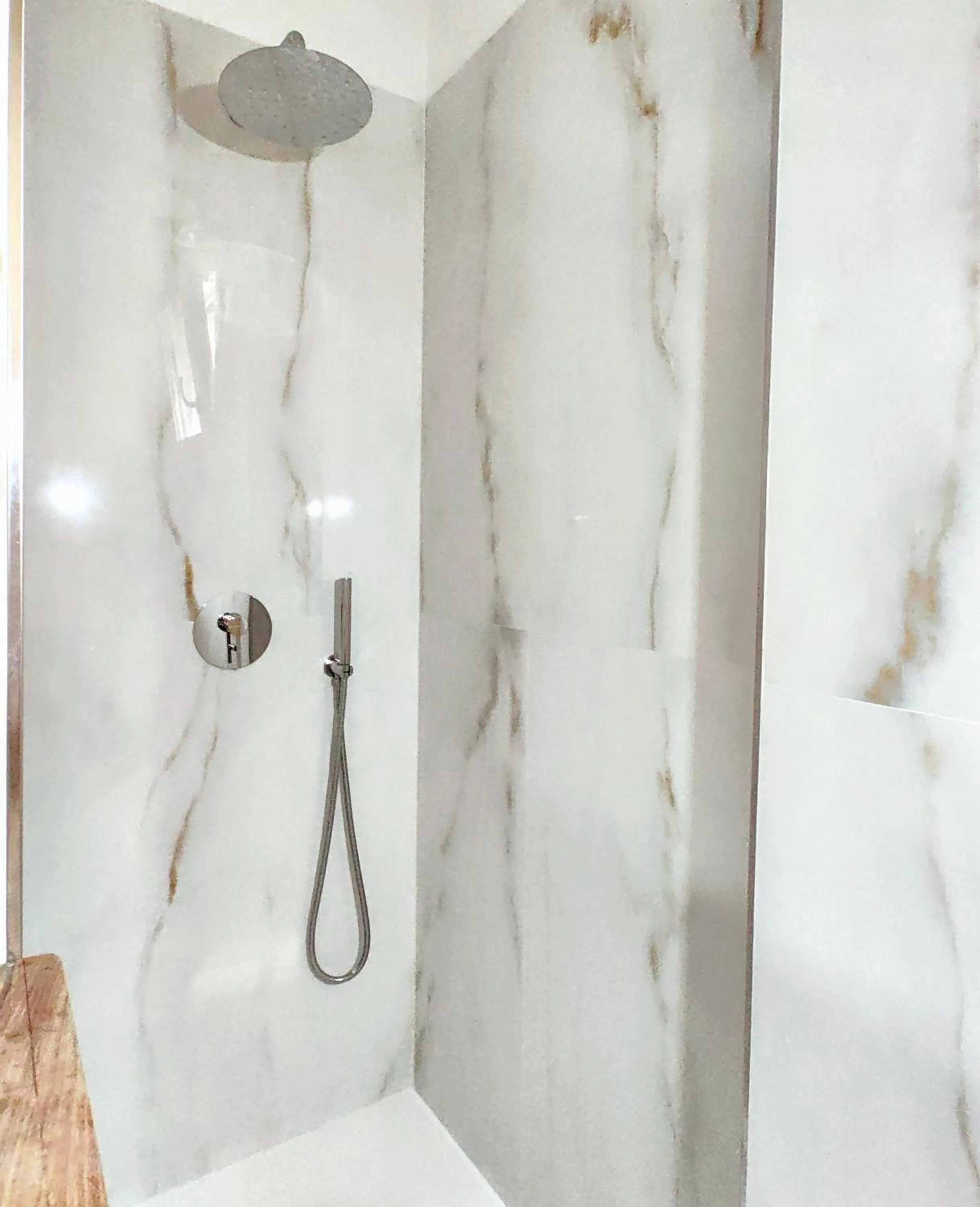 Shower in My Guest in Florence