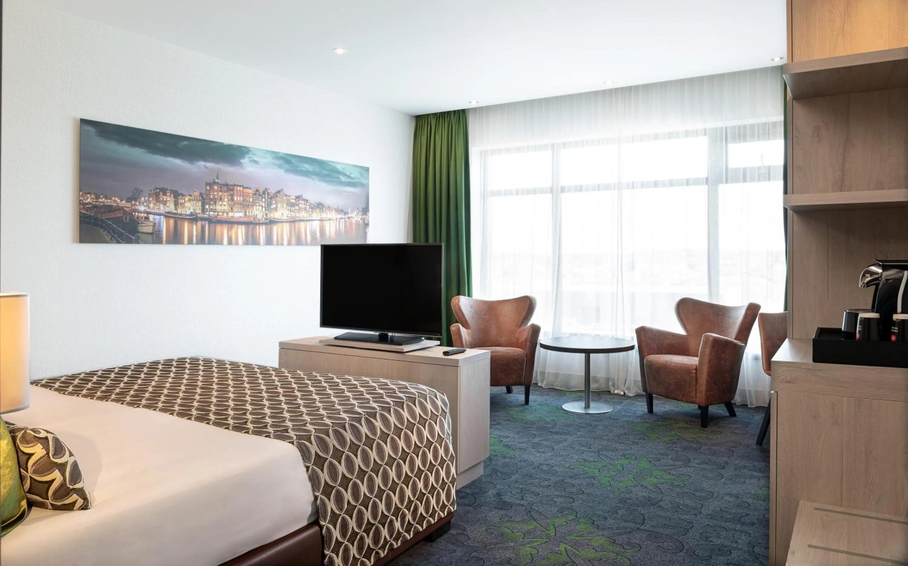 Photo of the whole room, Bed in Van der Valk Hotel Oostzaan - Amsterdam